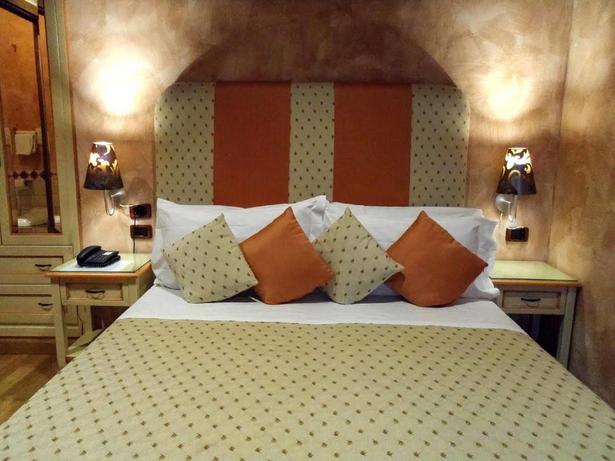 Condotti Guest house