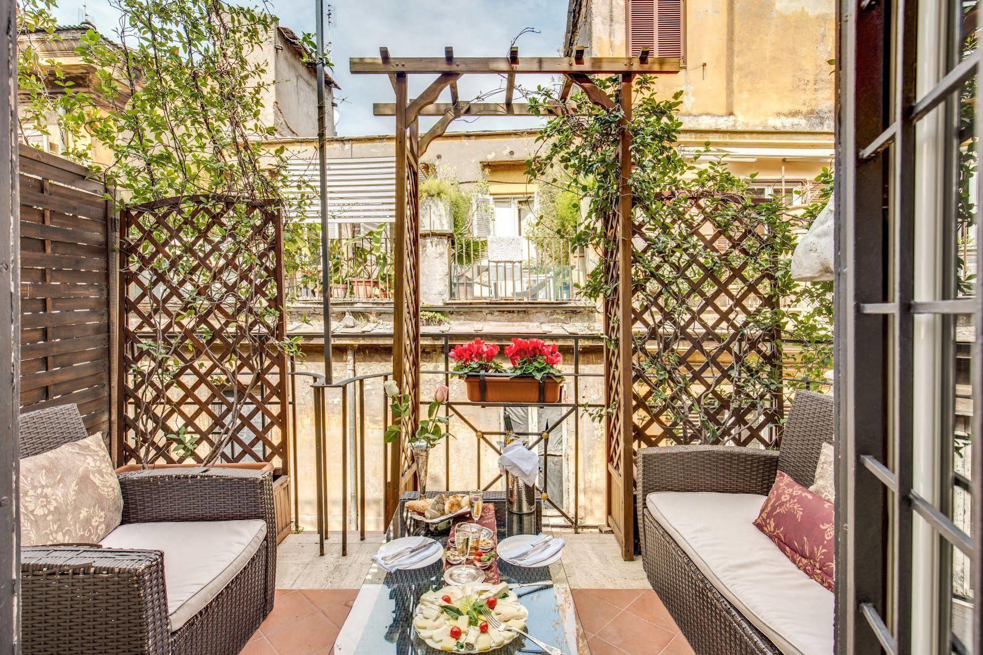 Pantheonview - Luxury Bed & Breakfast Rome