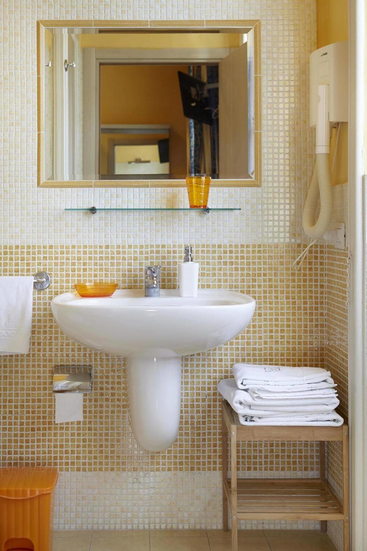 21 Aprile House Bed & Breakfast Rome