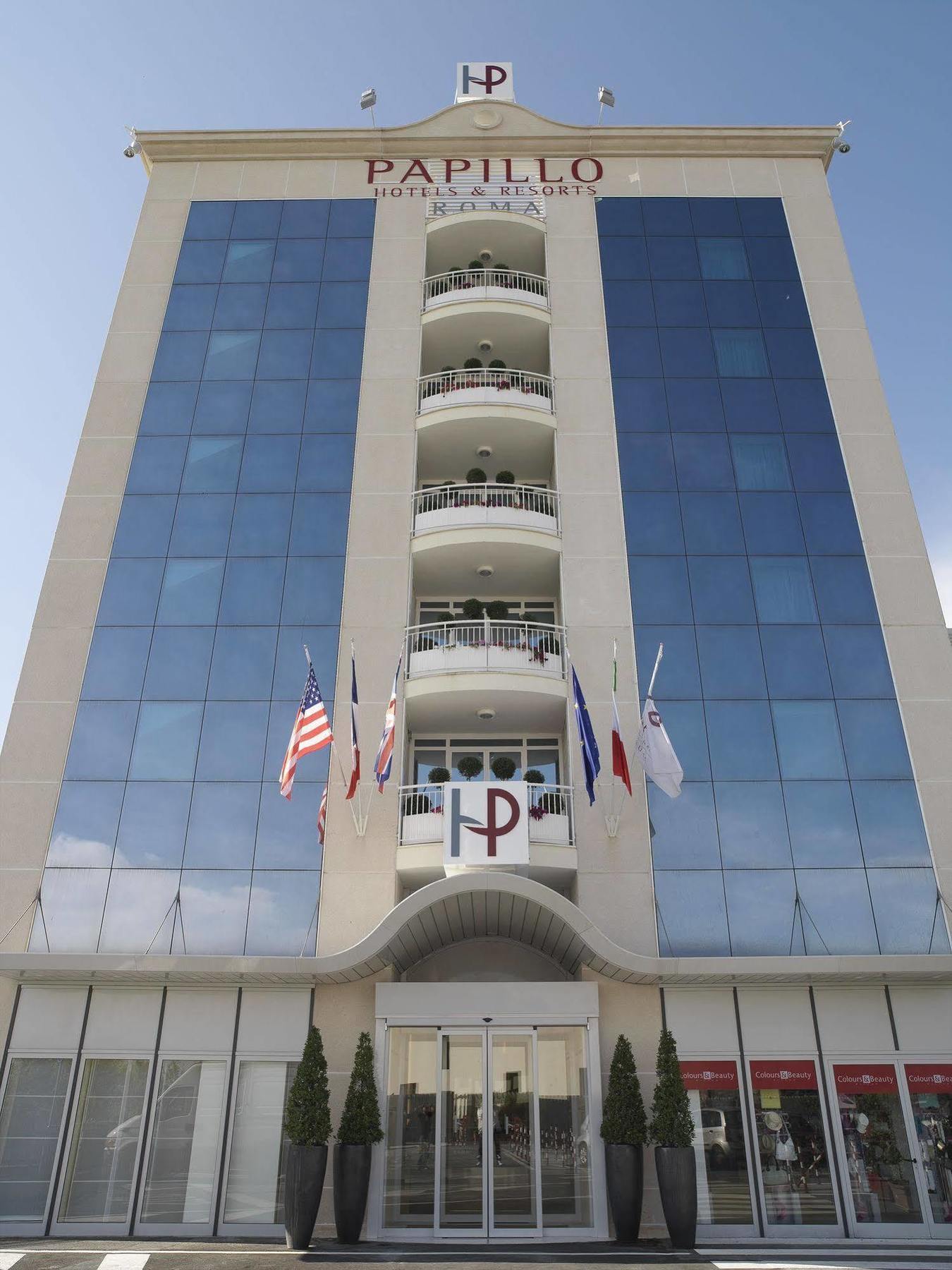 Papillo & 4* Rome