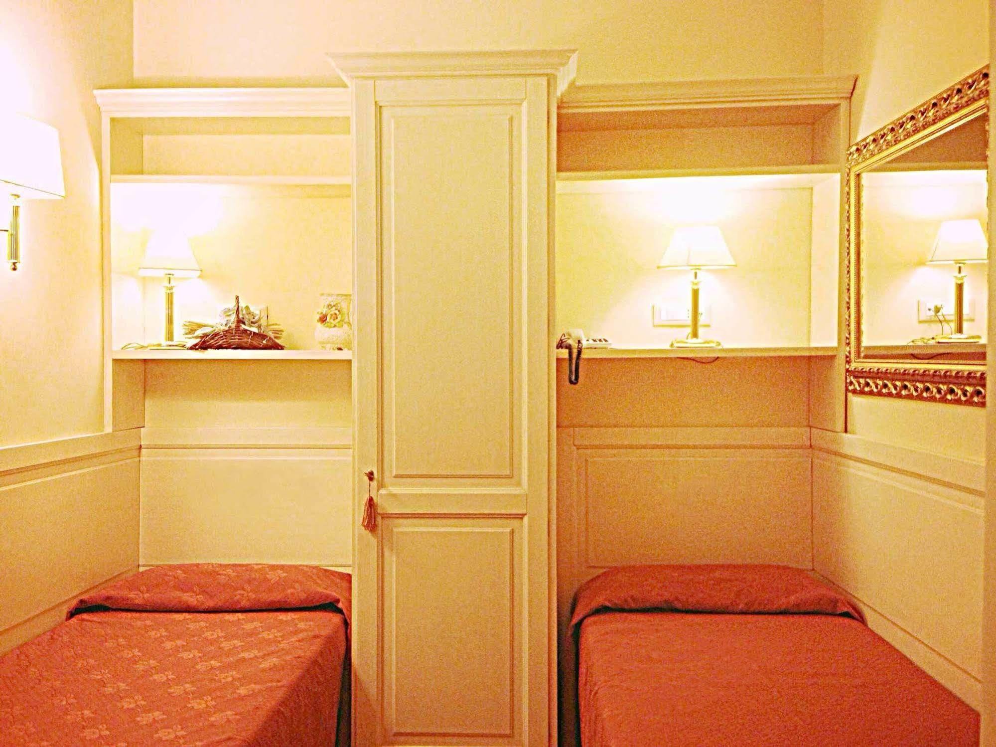 Residenza Domiziano 3*