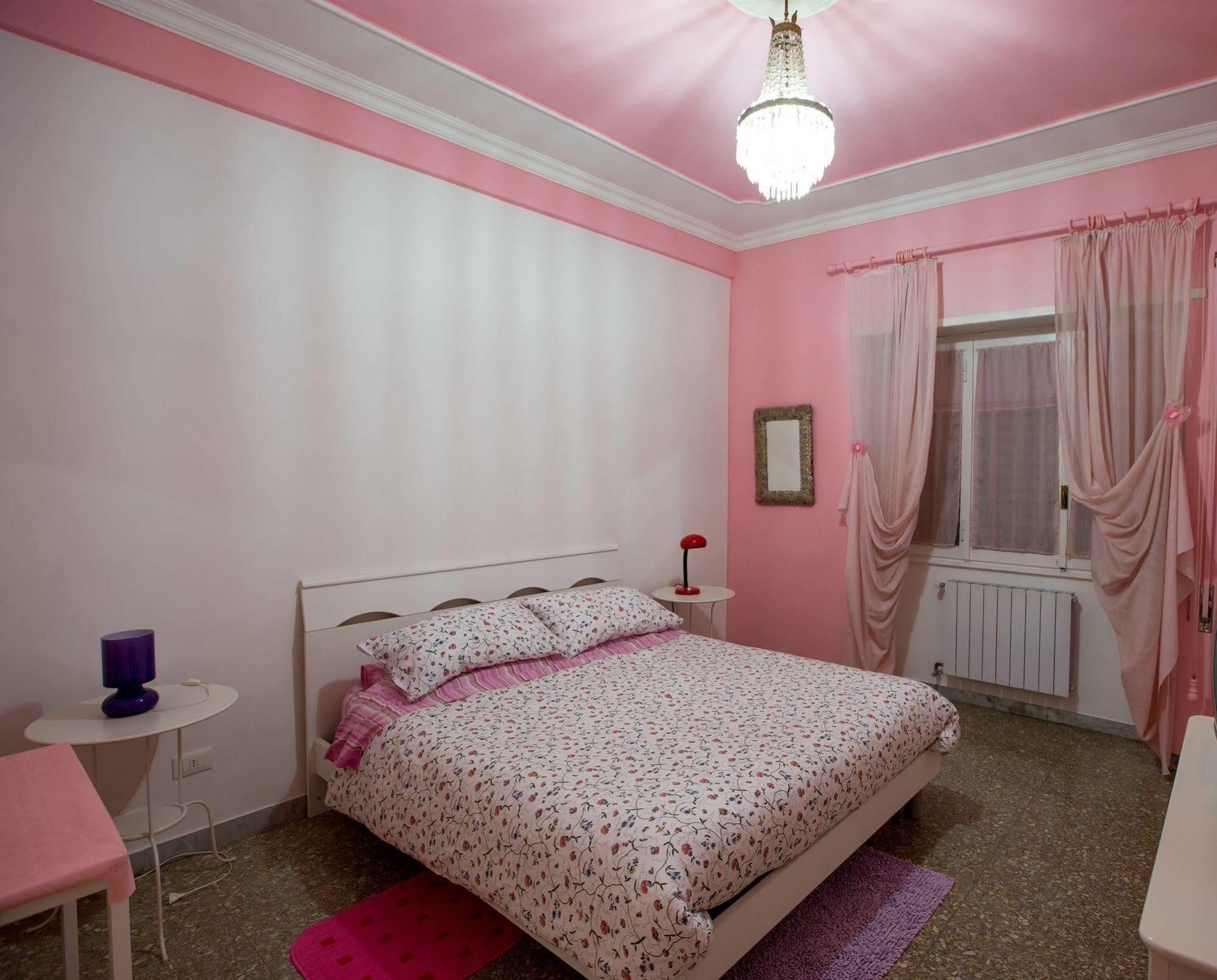 Scriva * Rome
