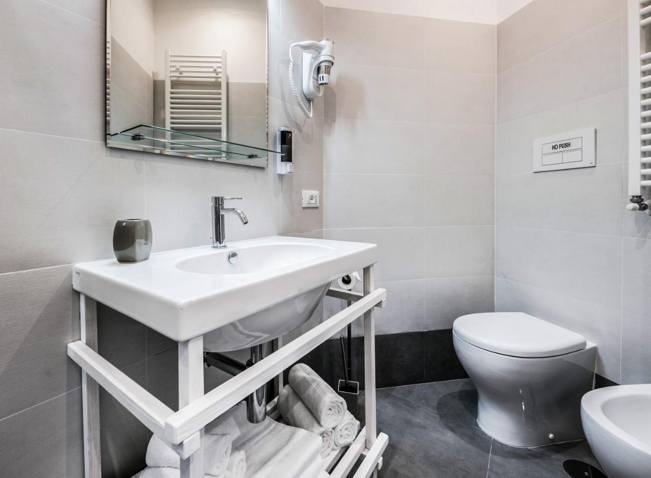 Guest house Lele San Lorenzo Rome
