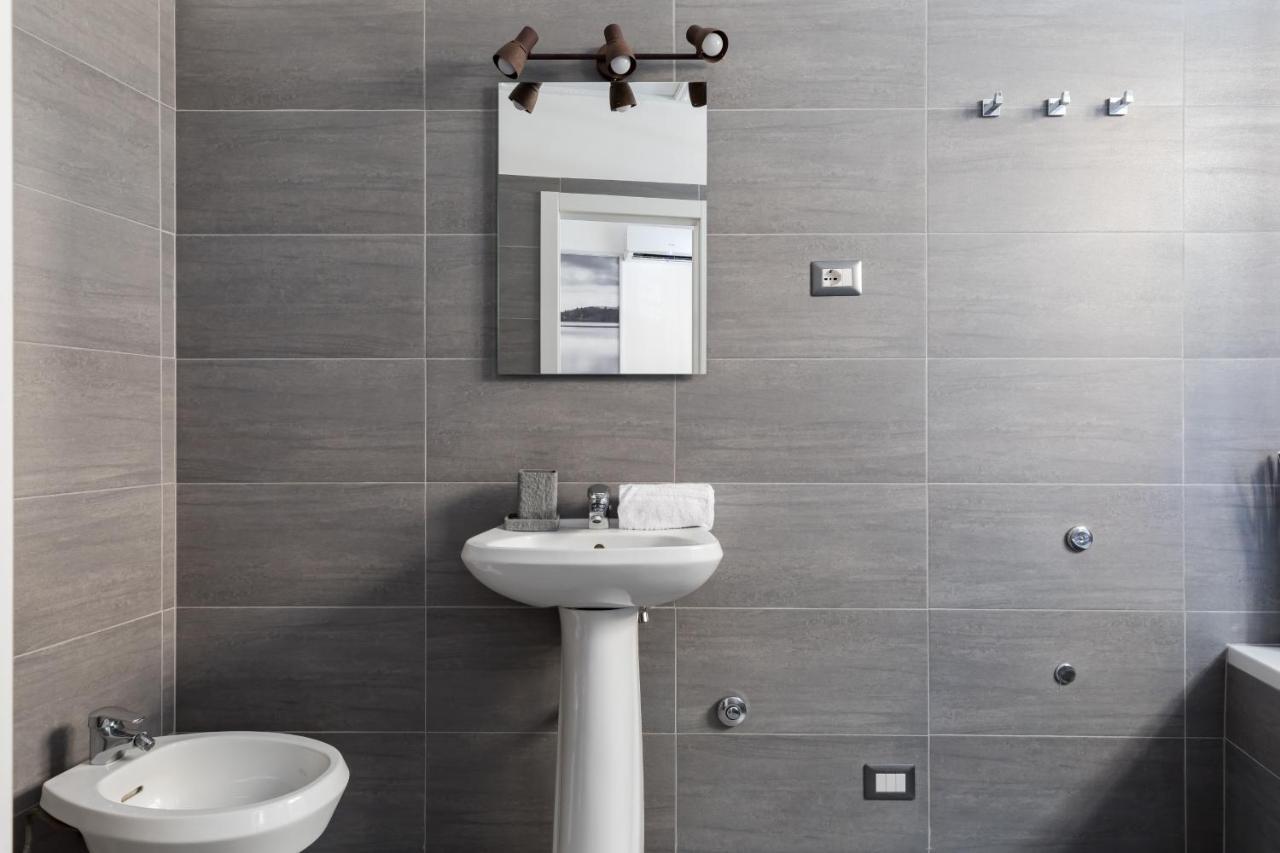 A World Aparts - 32 Calabria Apartment *
