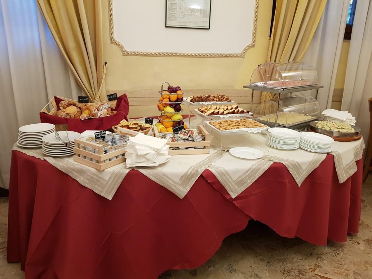 Rosa Hotel Rome