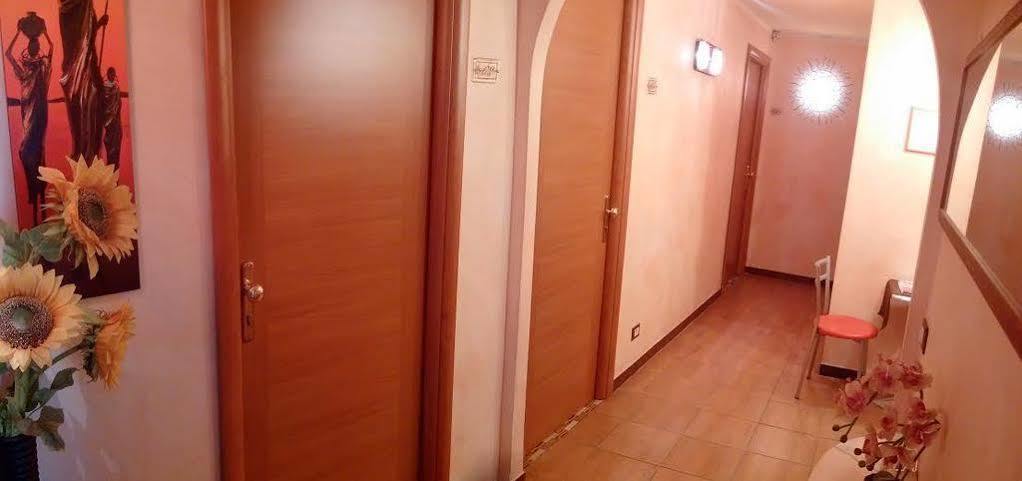 Albadomus O Guest house Rome