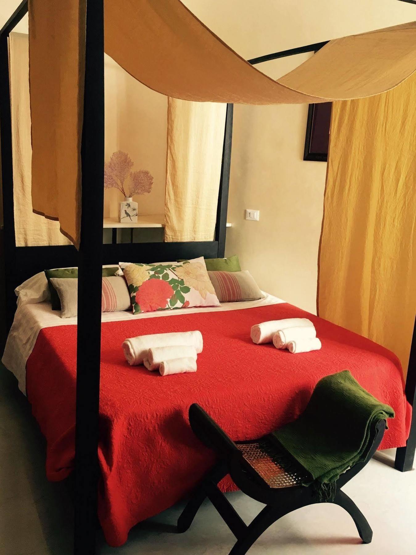 Holidays Guest house