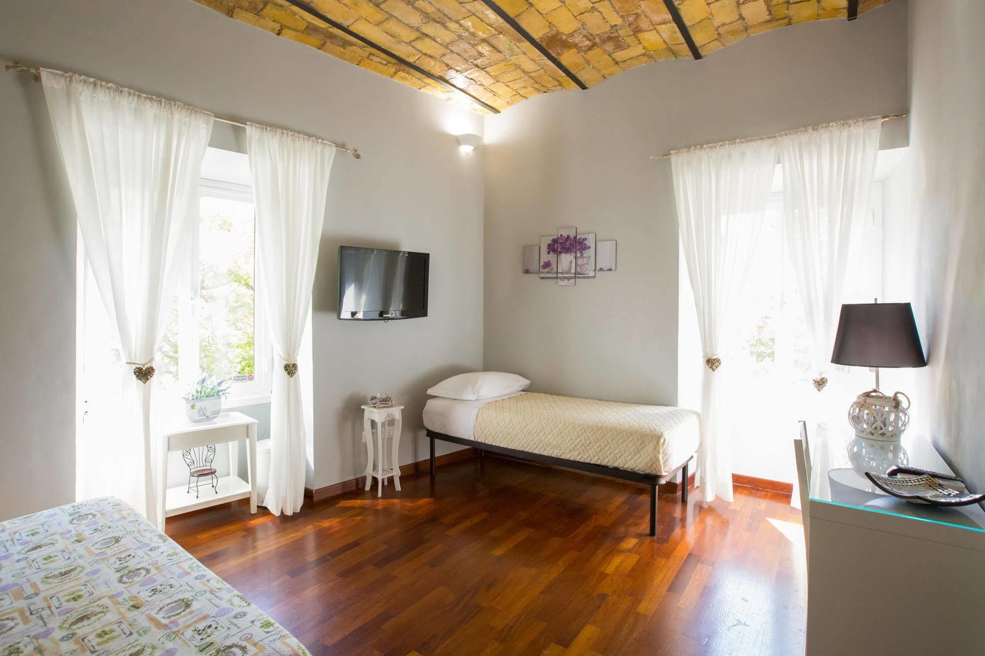 Residenza Sistina 2* Rome