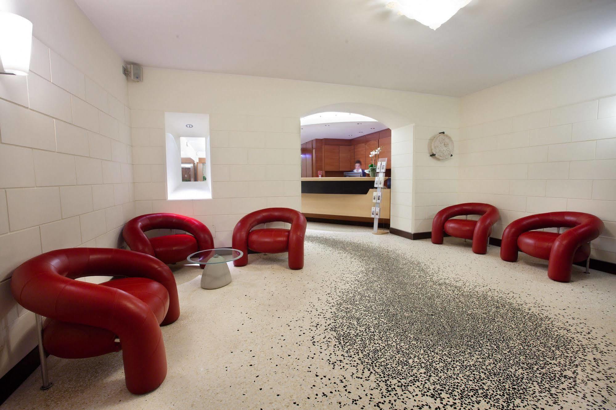 Hotel Memphis Rome