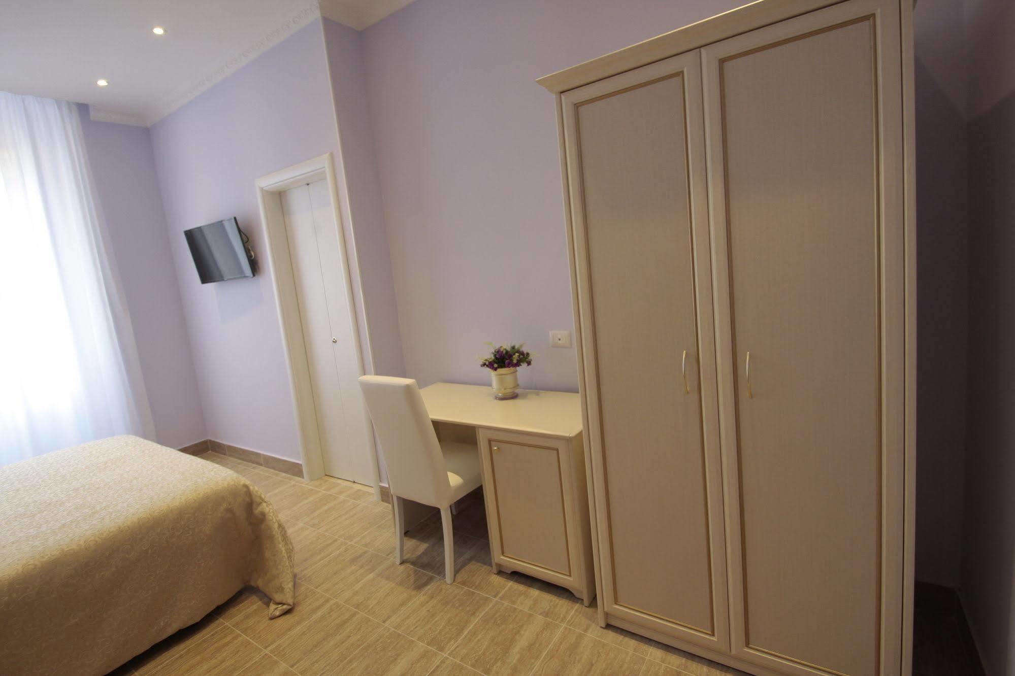 Hotel Ondina 2*