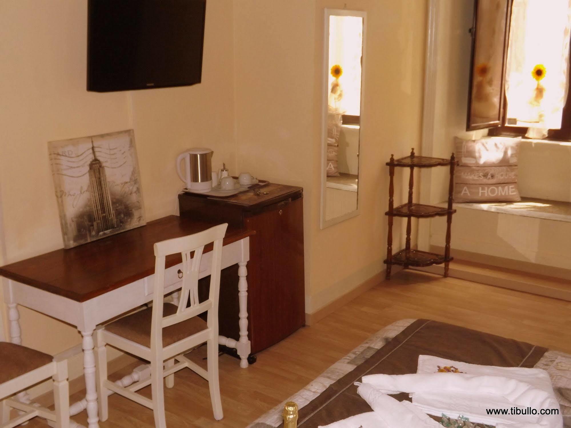 Tibullo Guest house 2*