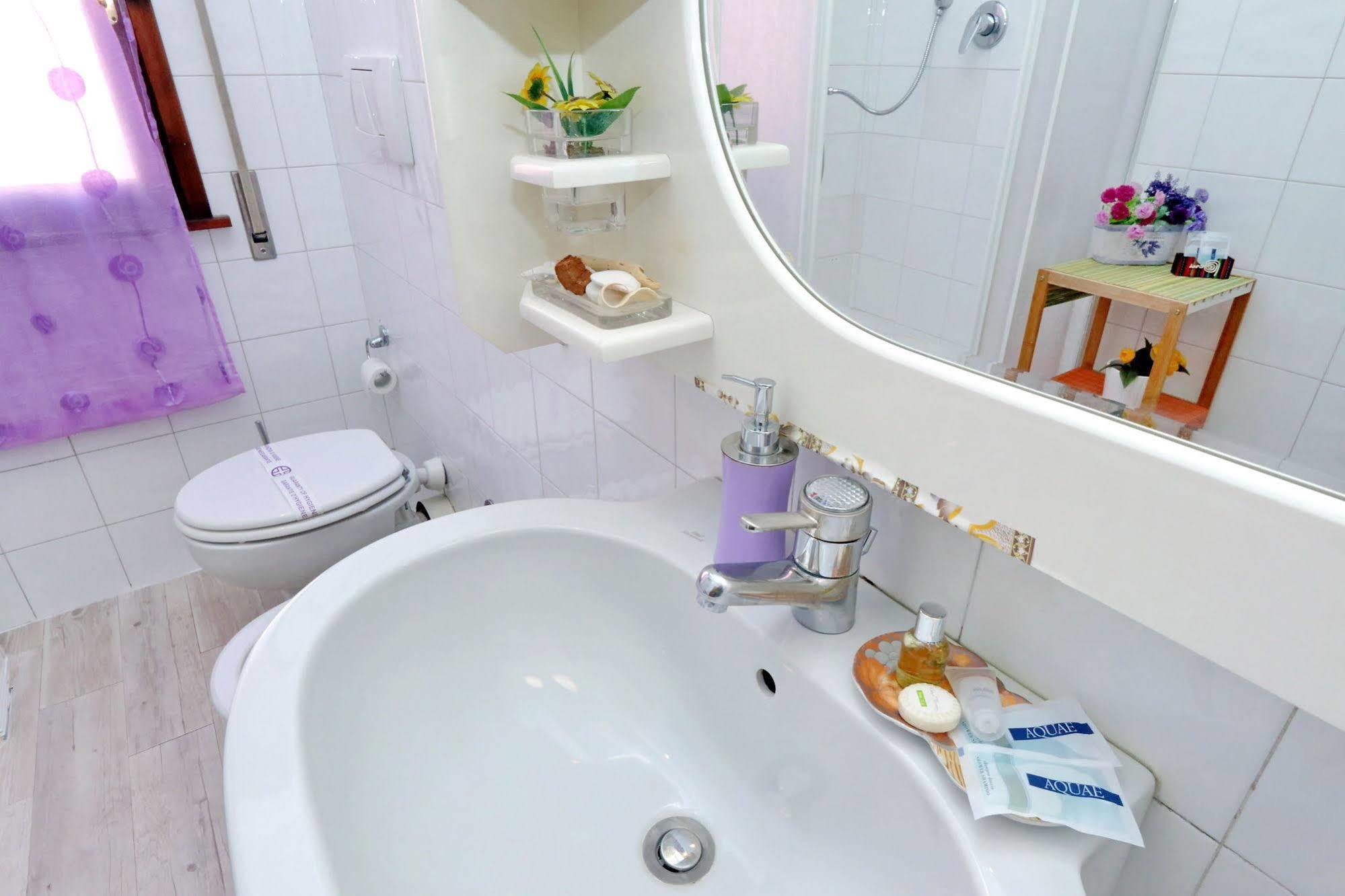 Piazza San Giovanni Bed & Breakfast 3*