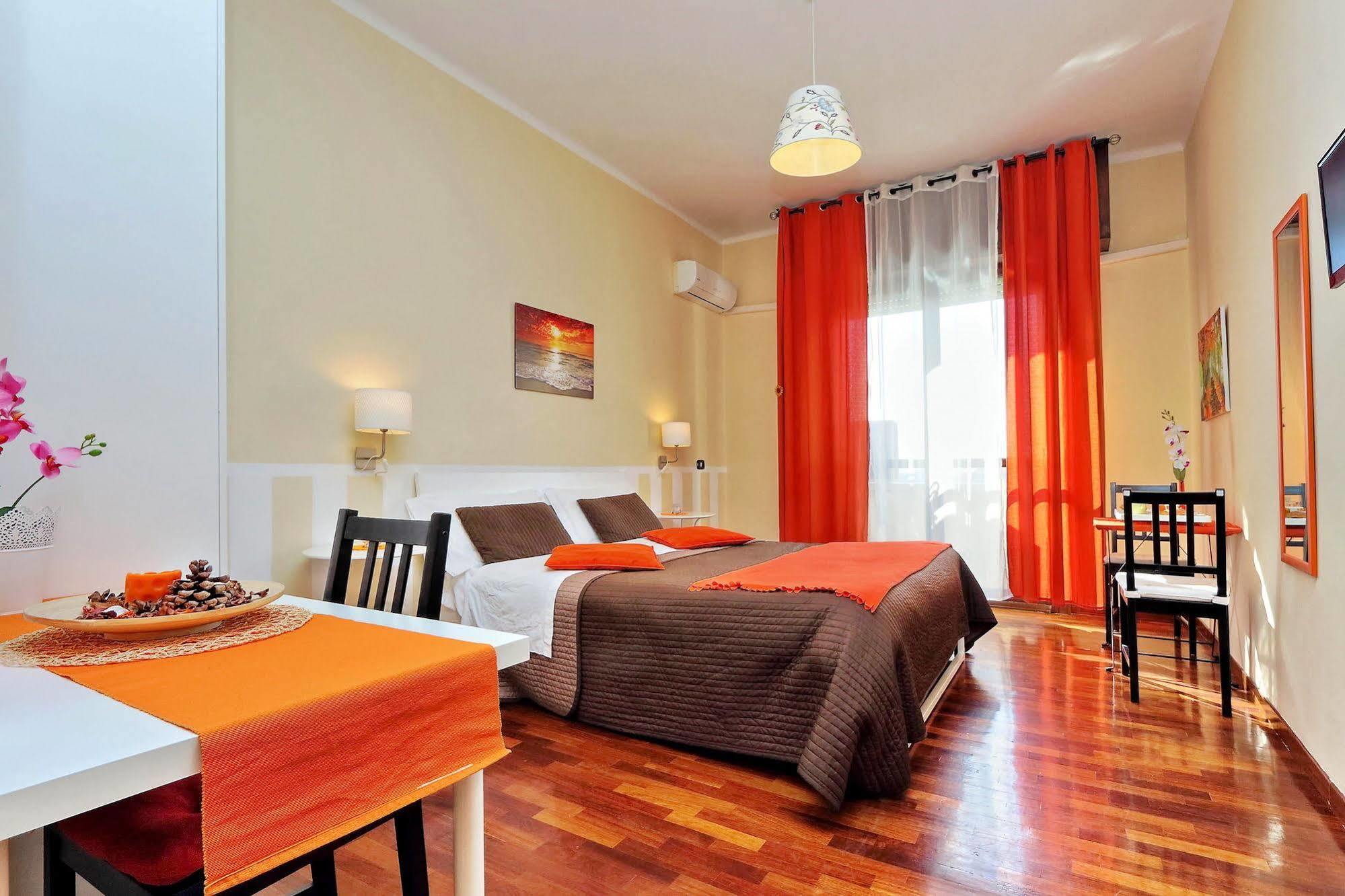 Bed & Breakfast Piazza San Giovanni 3*