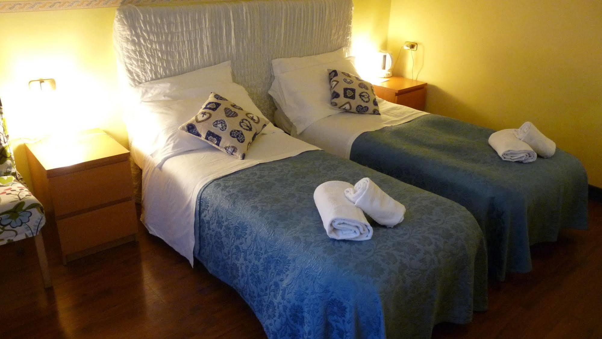 Daplace - Arena House Affittacamere