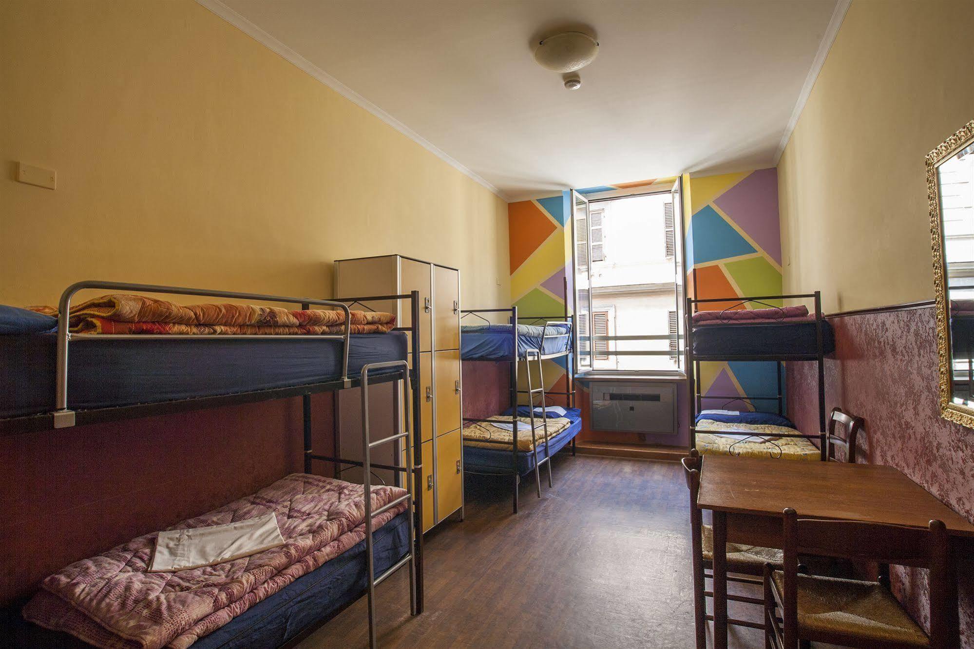 Hostel Alessandro Downtown & Bar Rome