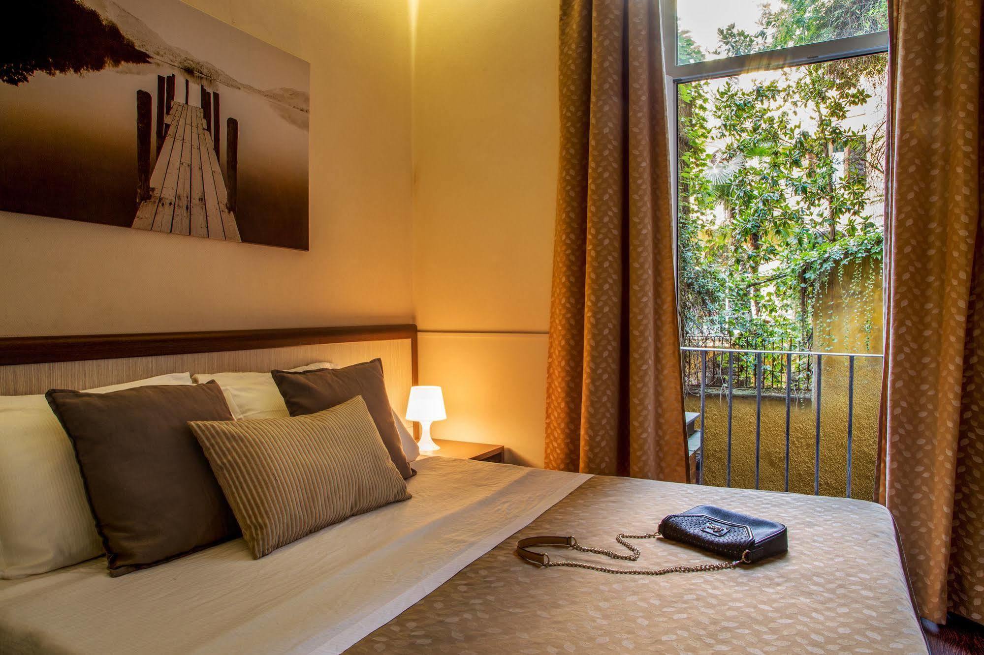 Corso Grand Bed & Breakfast 4*