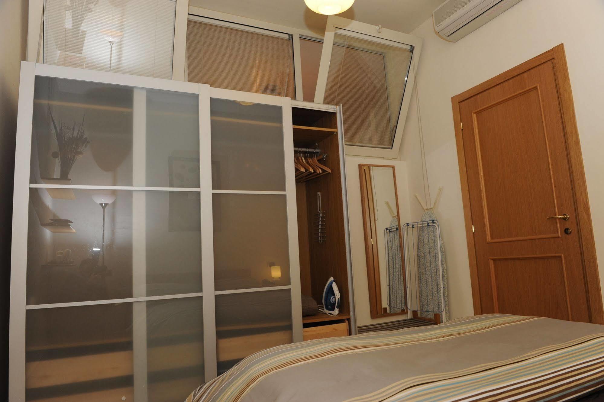 Lux Aparthotel Roma