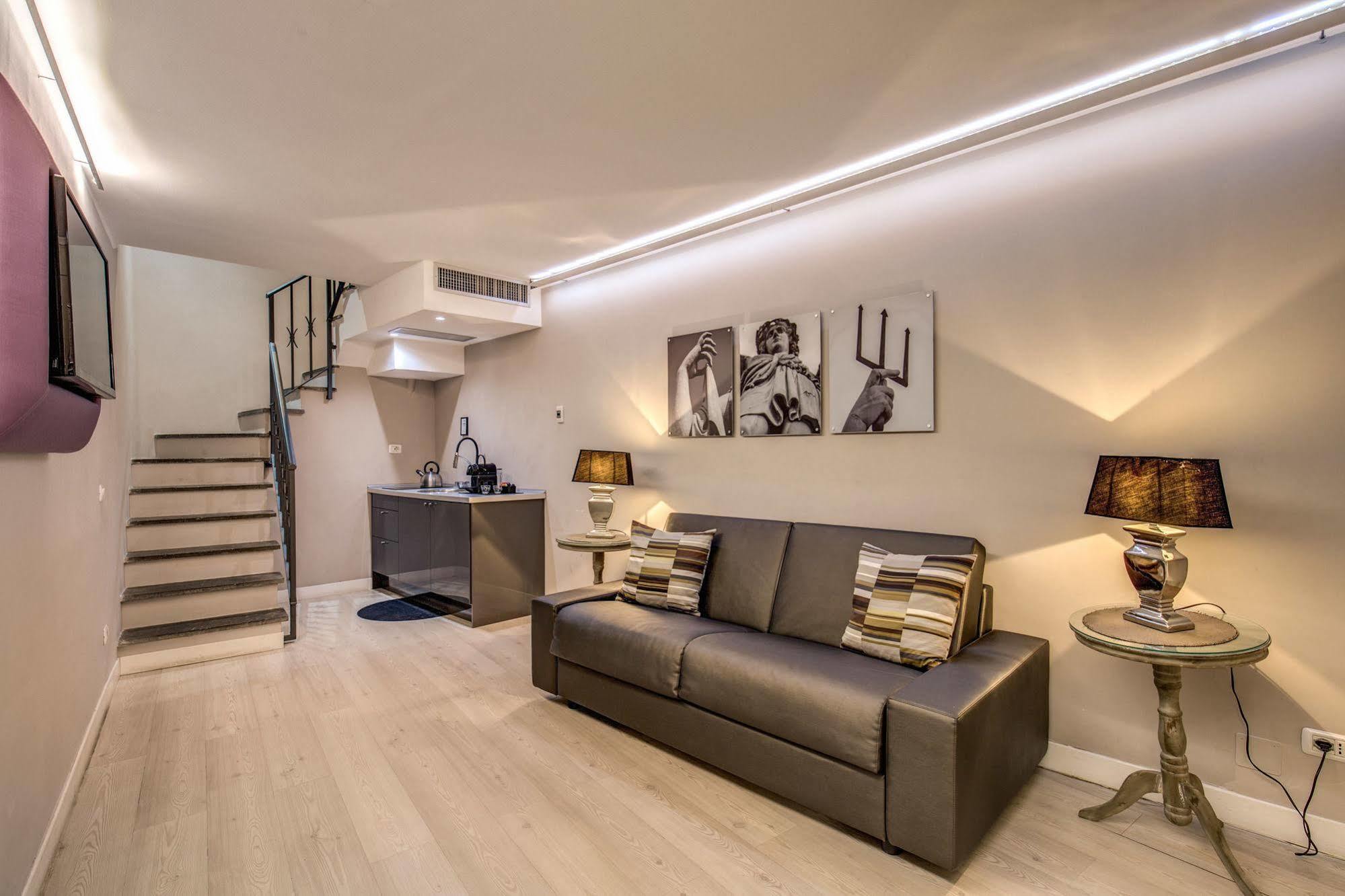 Hisuiterome - 2* Rome