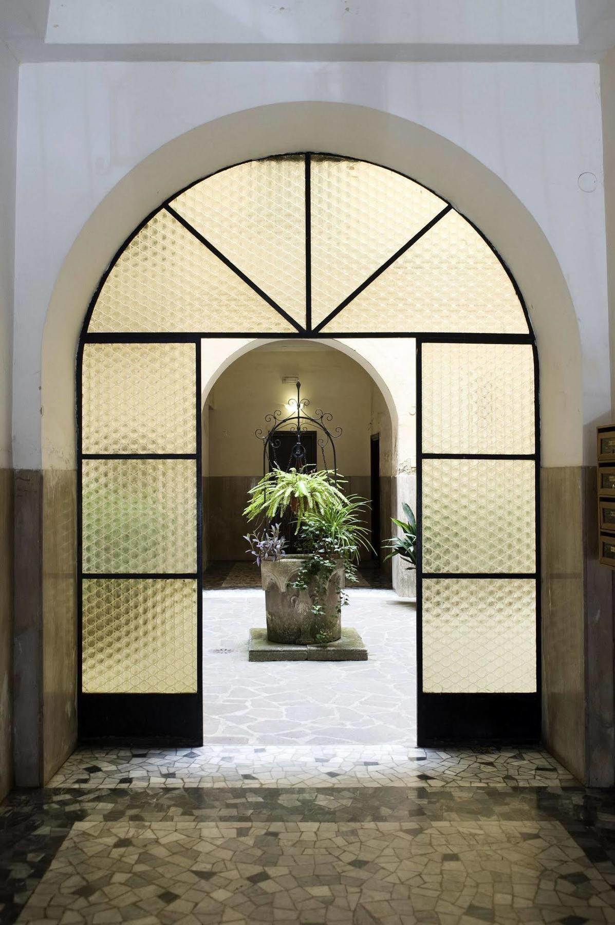 Vatican Guest house 2*