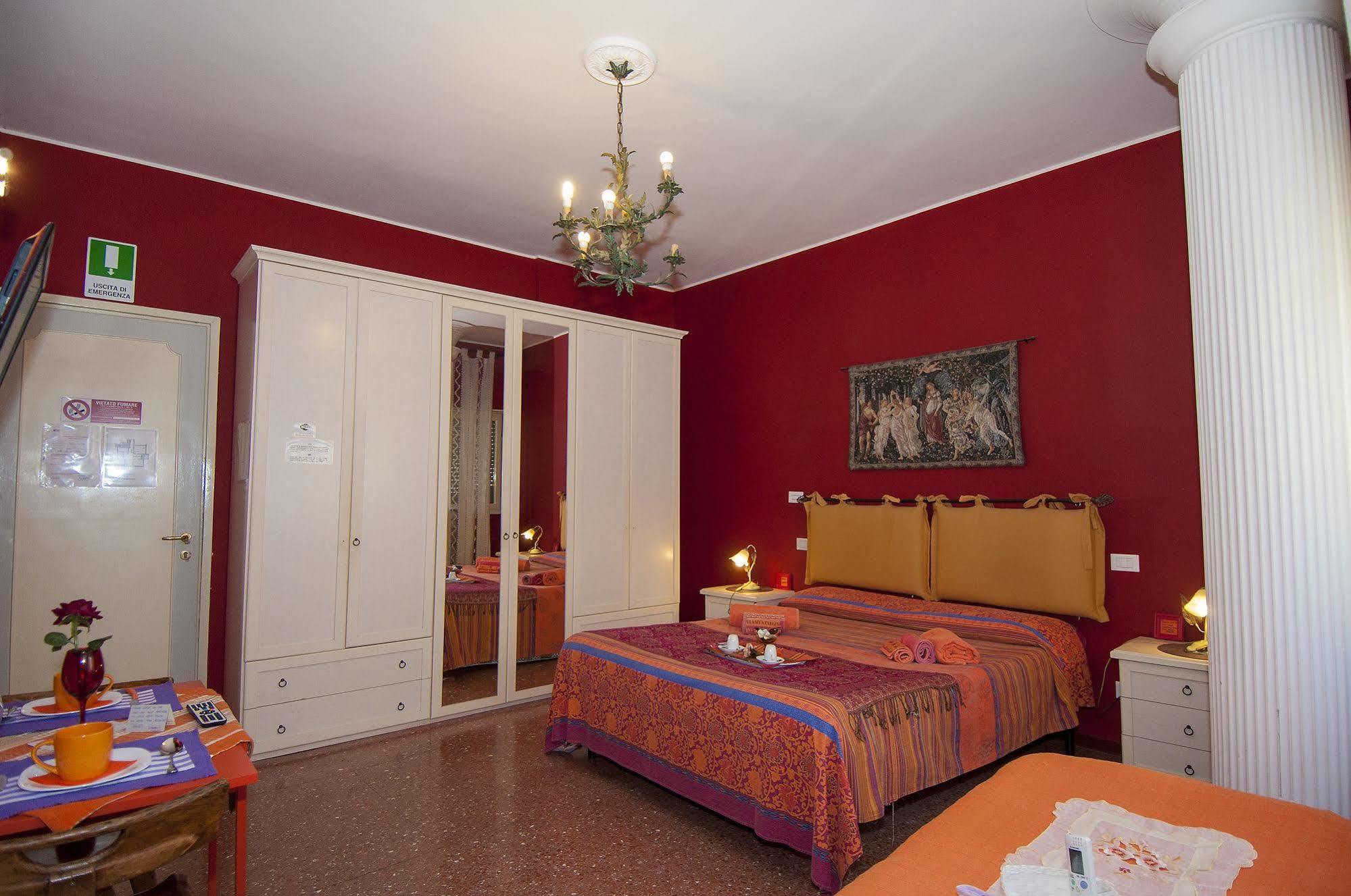Passeggiate Romane Bed & Breakfast Rome