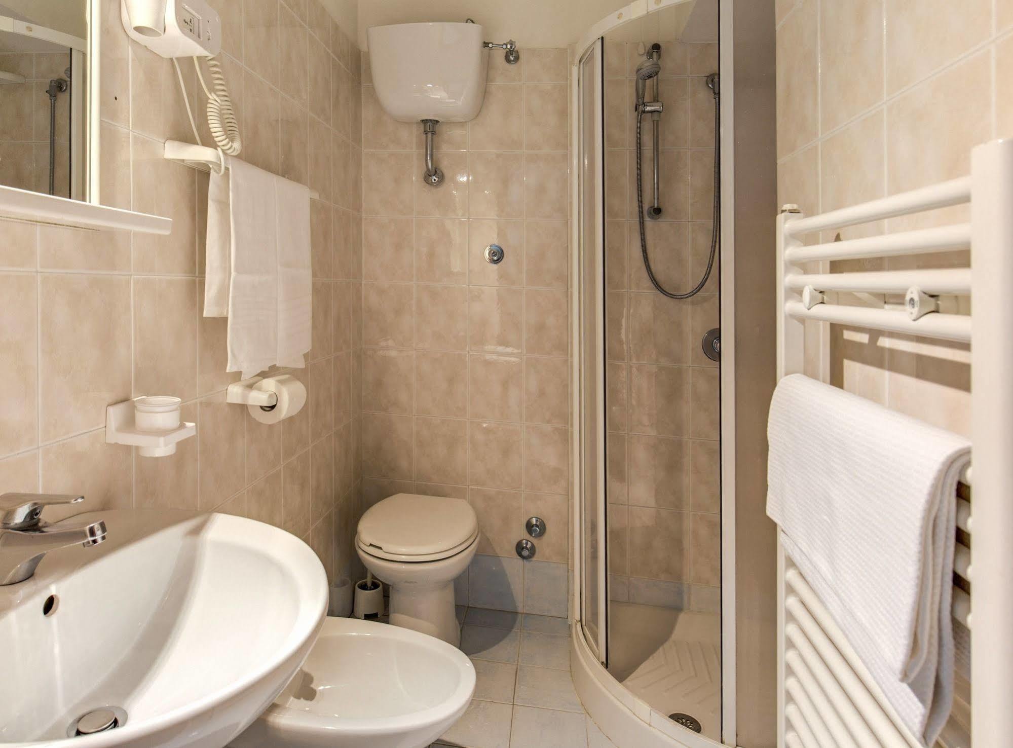 Guest house Salandra 4*