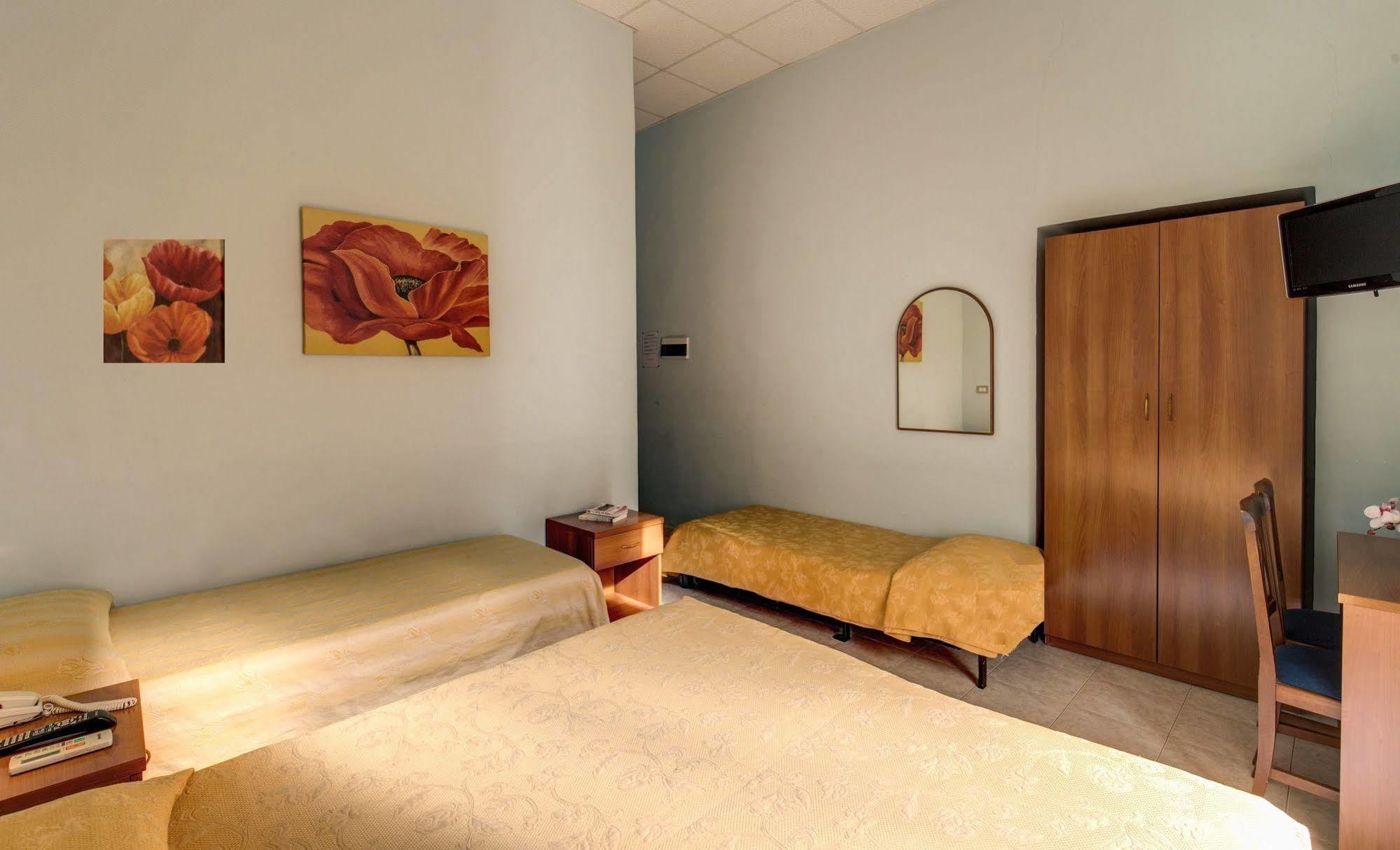 Salandra Rome
