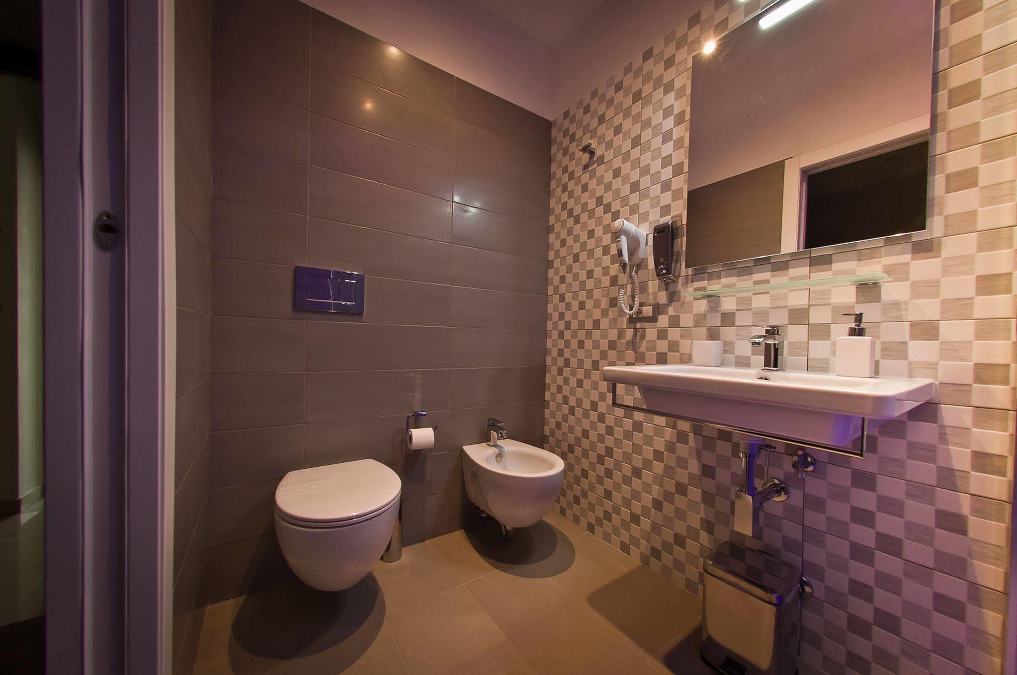 Guest house Borghese Executive 3*