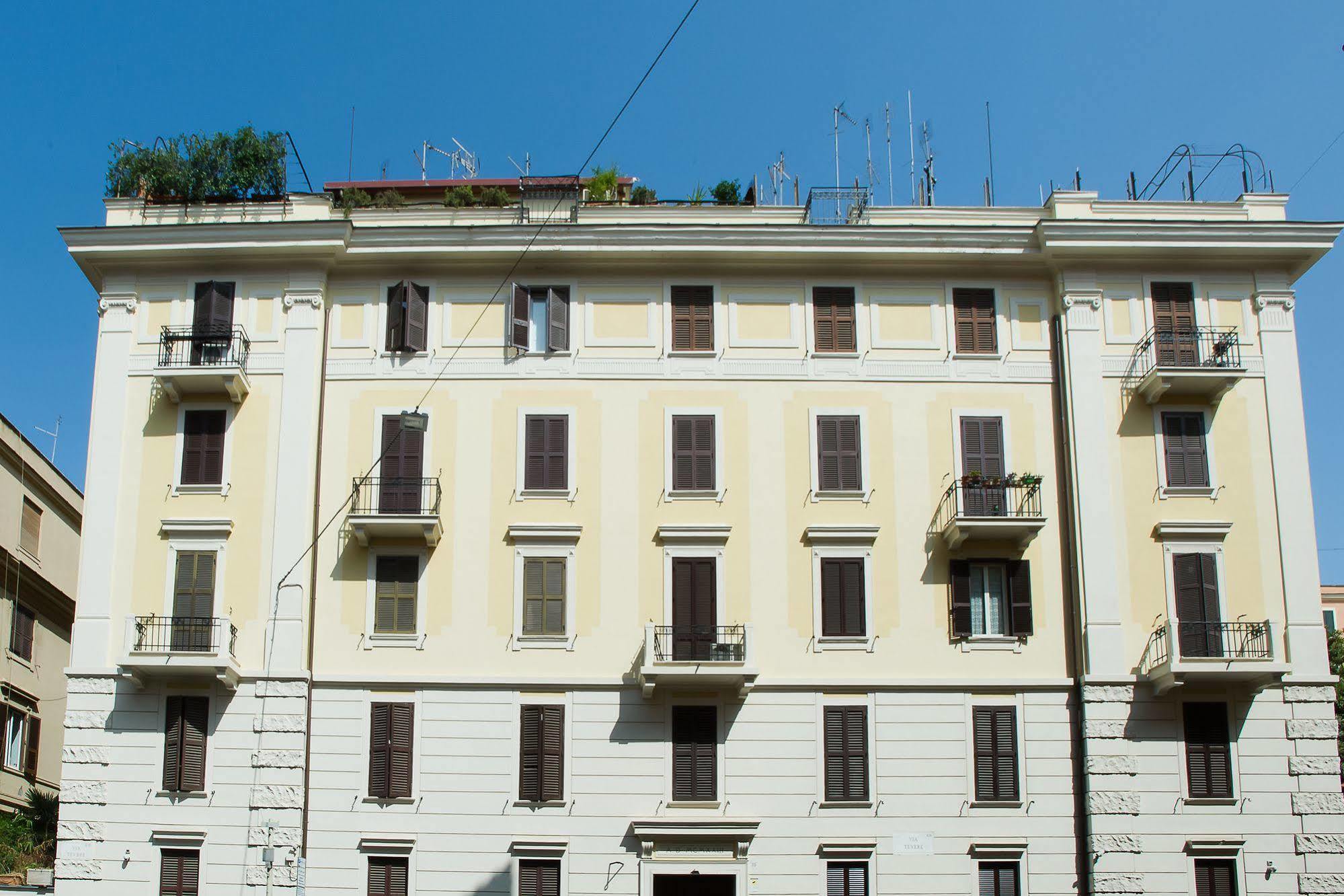 Guest house Borghese Executive