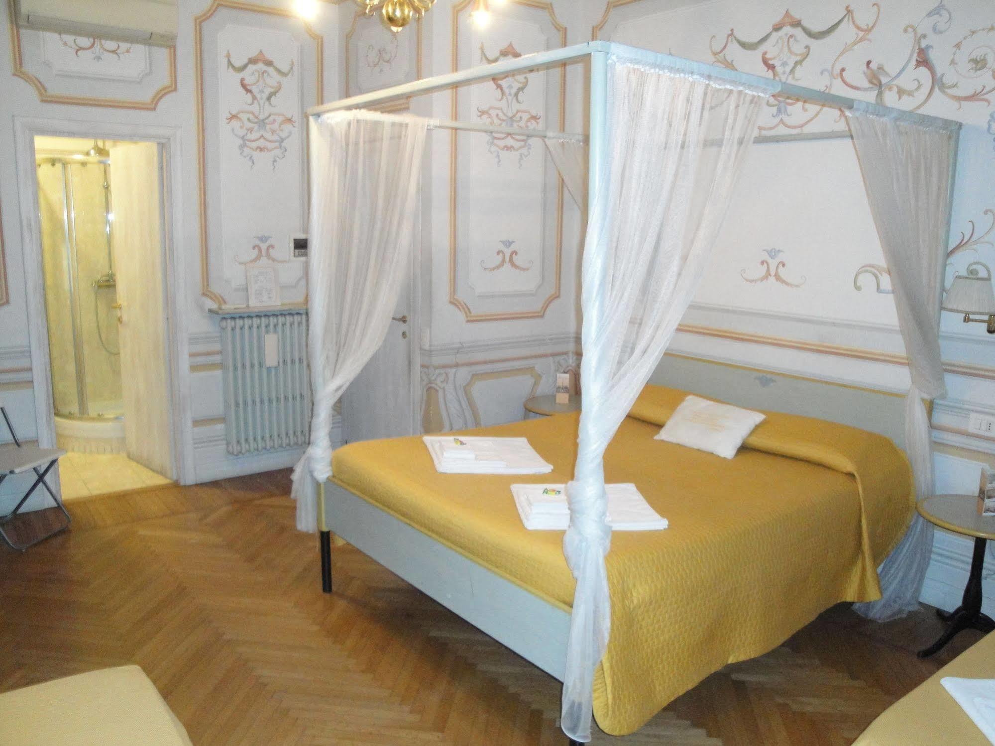 Piazza Del Popolo Bed & Breakfast Rome
