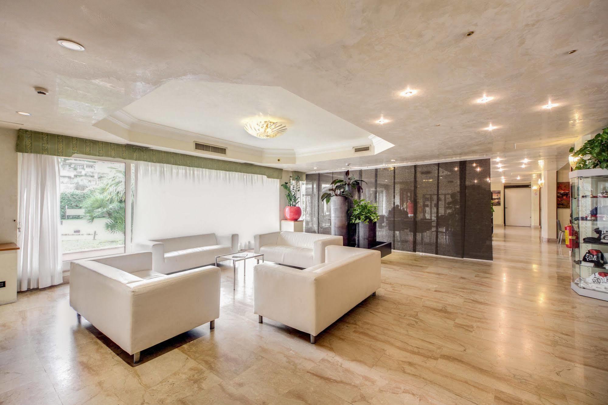 Park Cassia 4* Rome