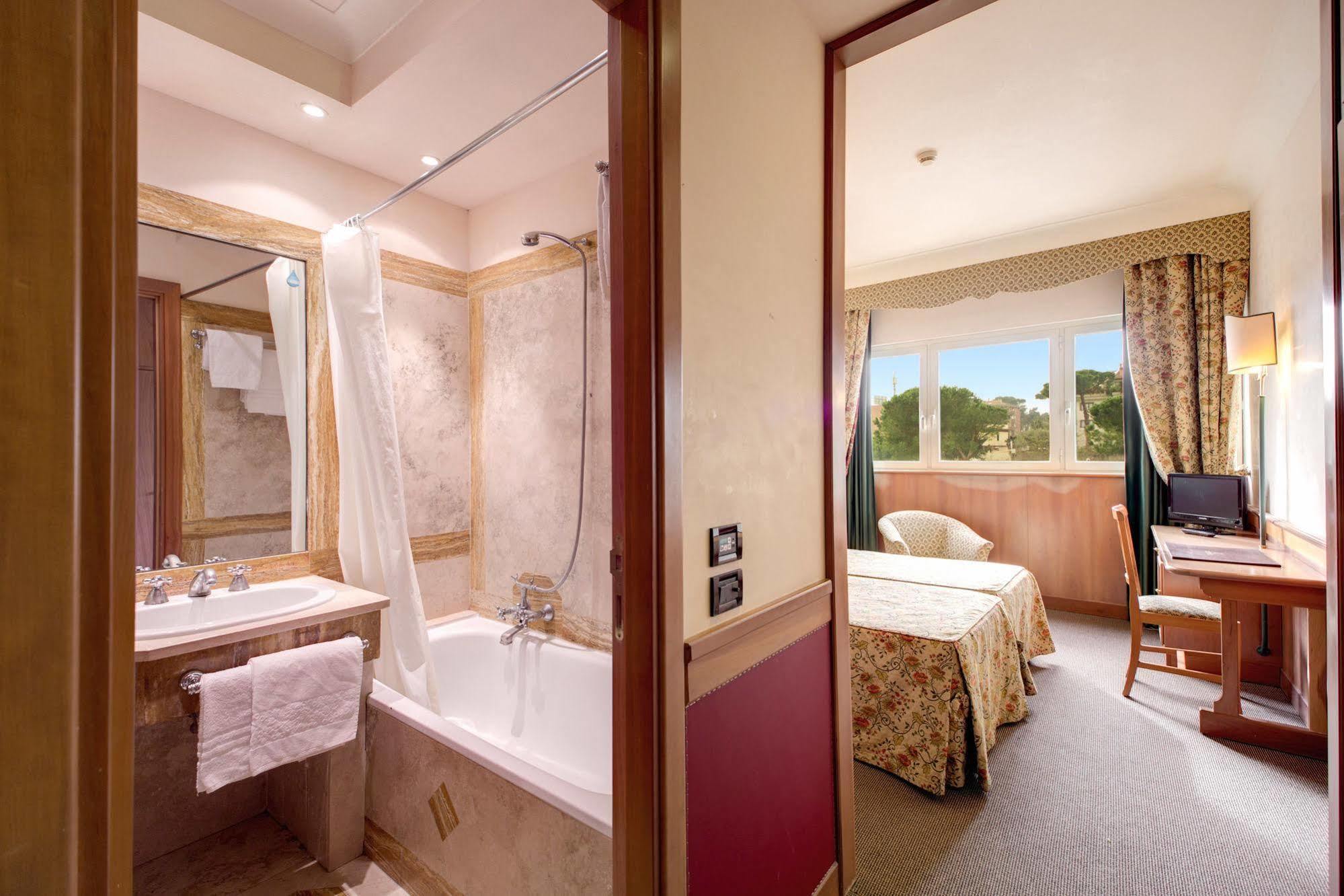 Hotel Park Cassia 4*