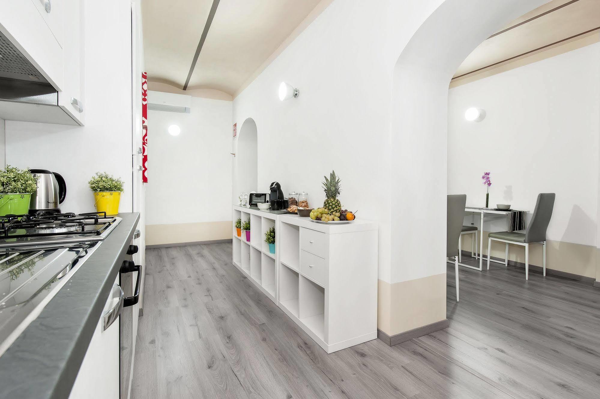 Bed & Breakfast White Colosseo Rome