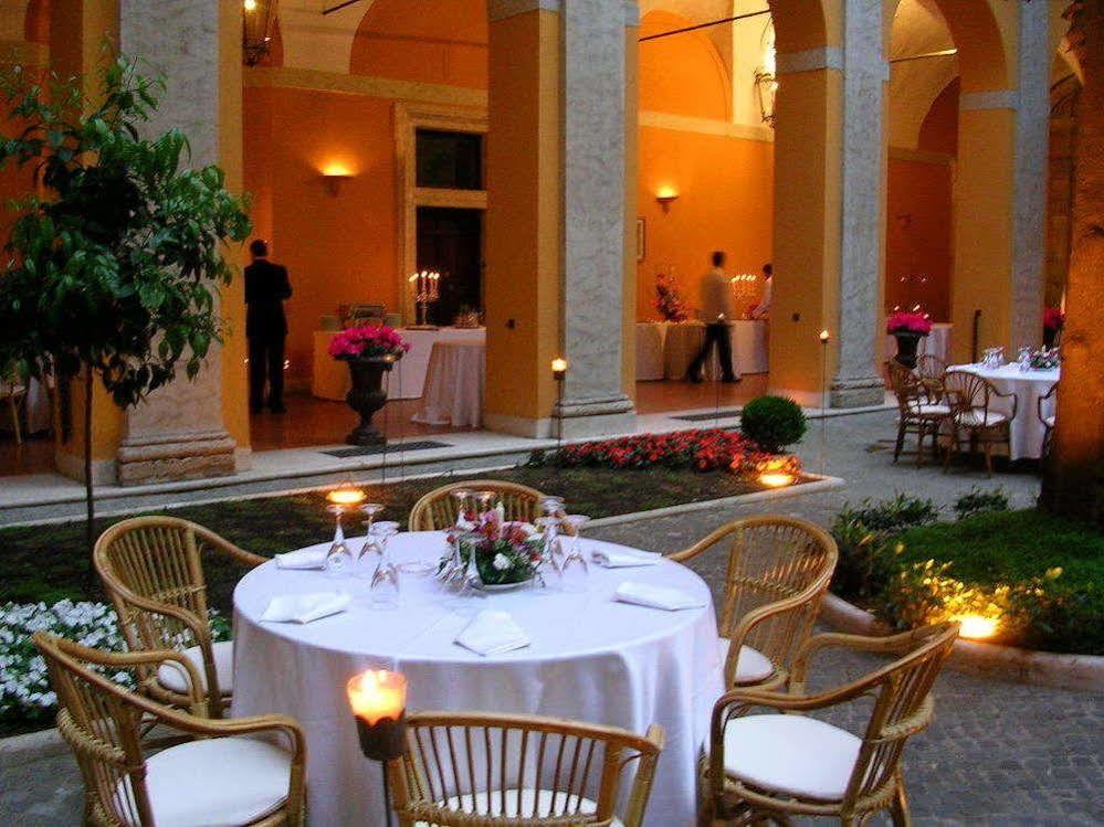 Palazzo Cardinal Cesi 4* Rome