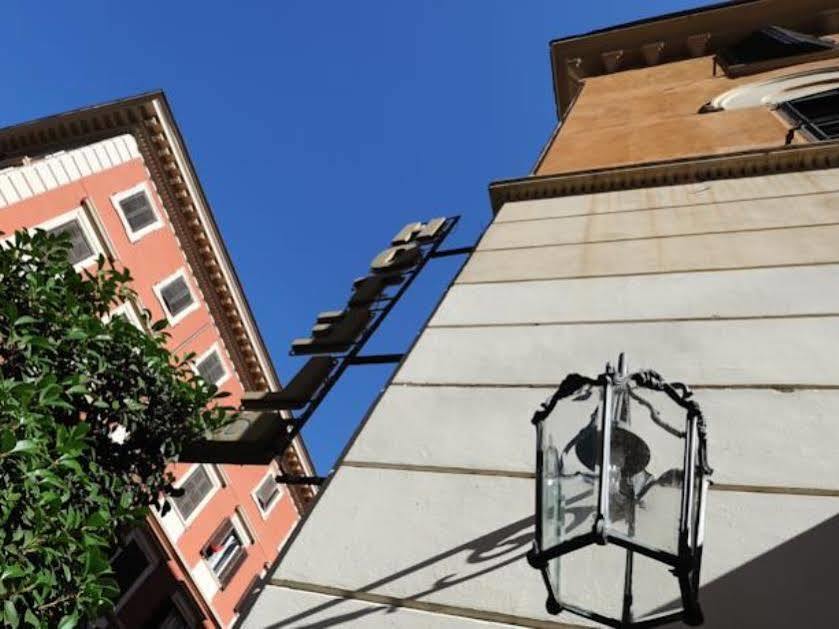 Apogia Lloyd Hotel 3*