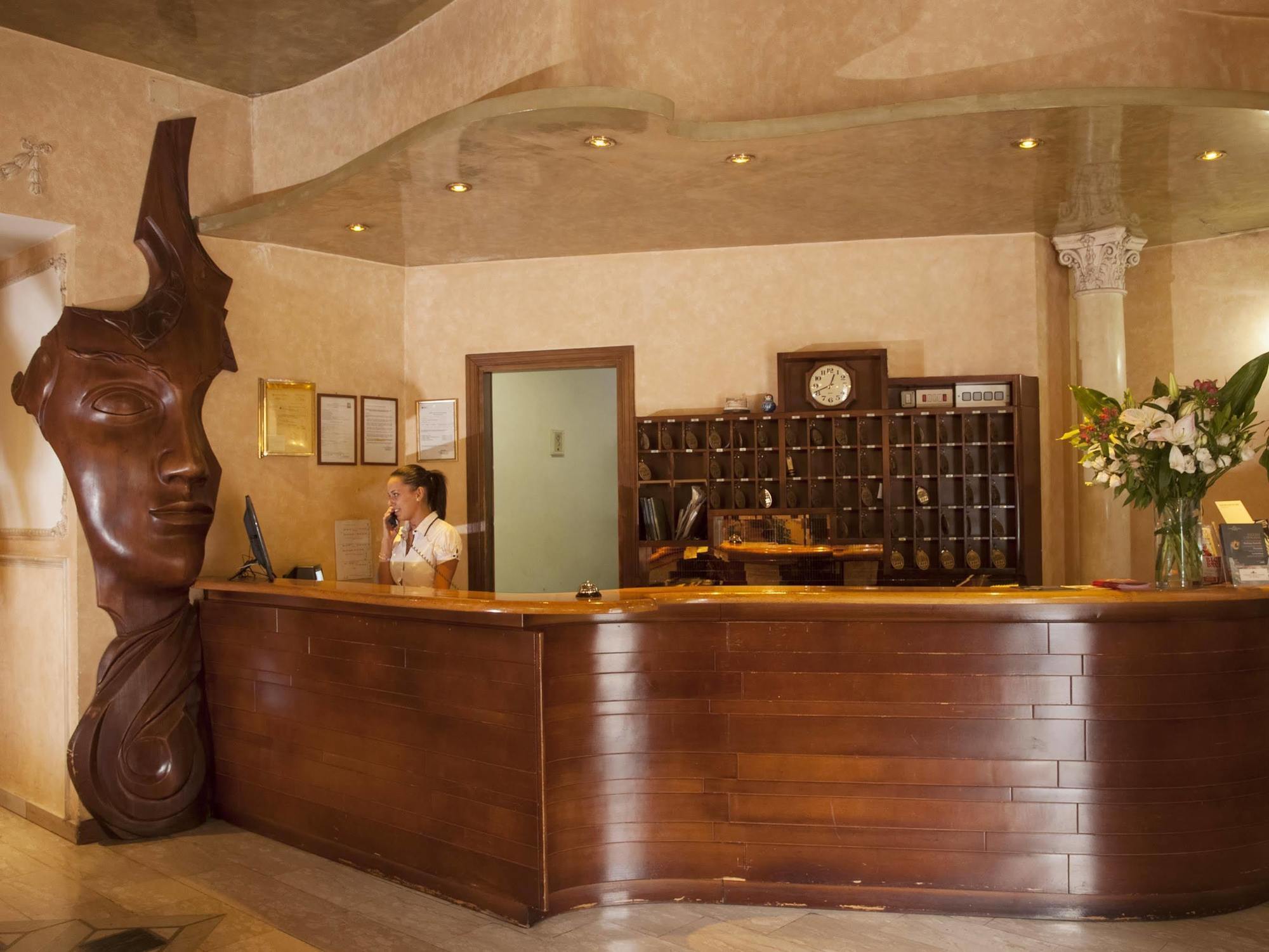 Rosa Hotel Rome