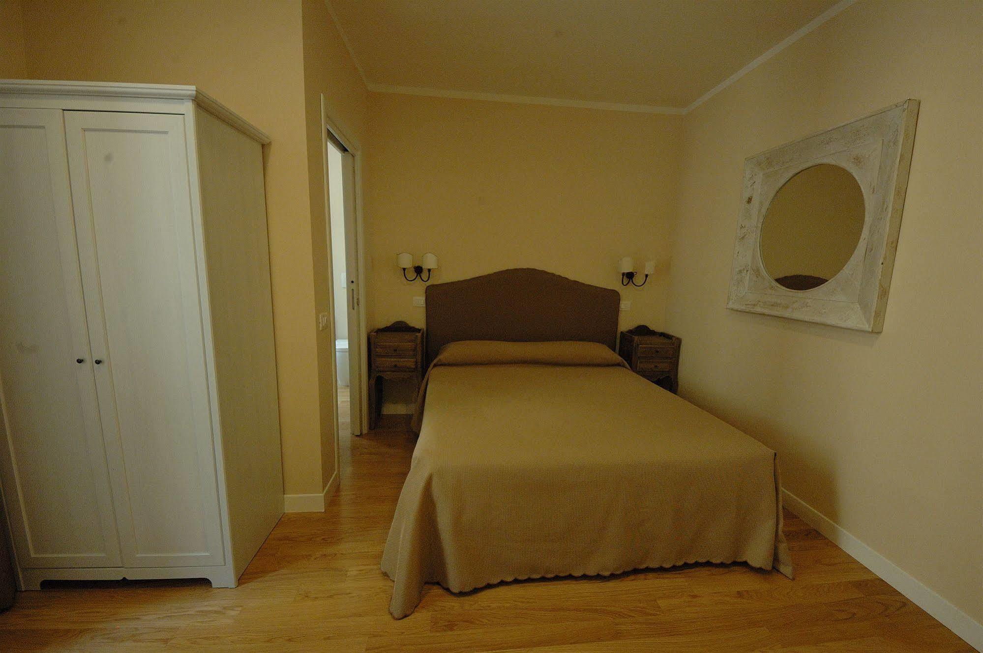 Affittacamere Residenza Dei Gracchi 2*