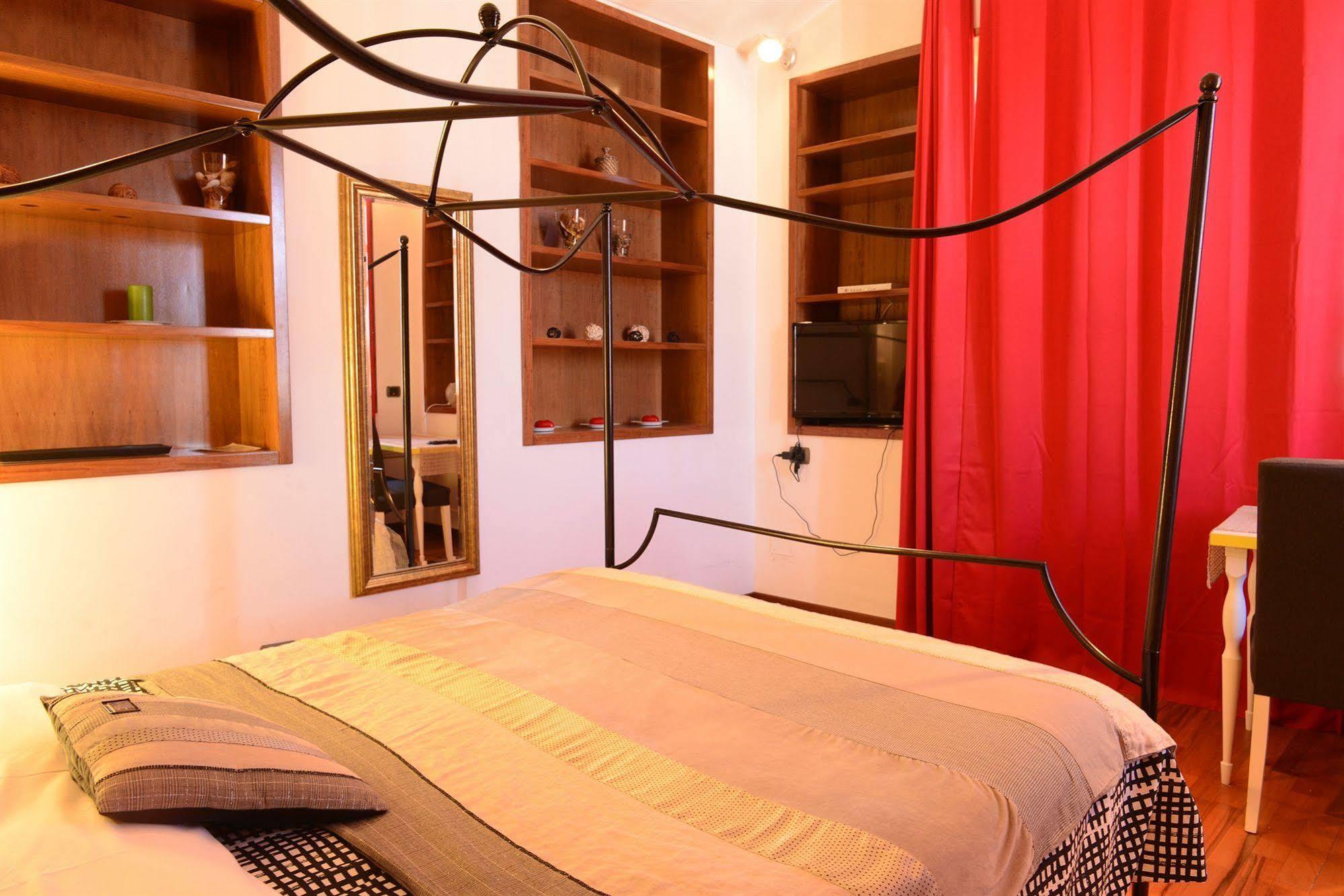 Bed & Breakfast De' Fiori Rome