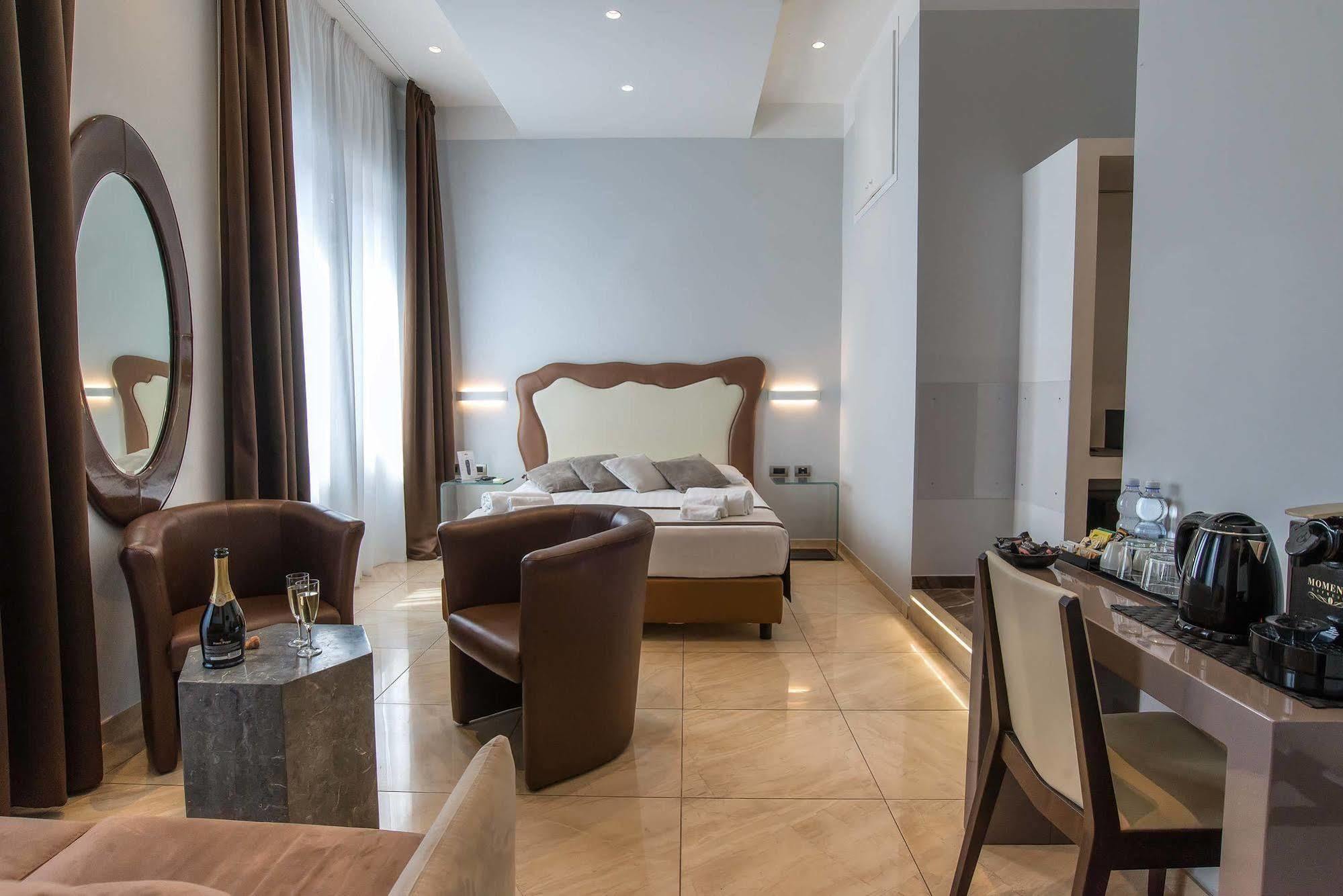 Pantheon Caesar Relais 2* Rome