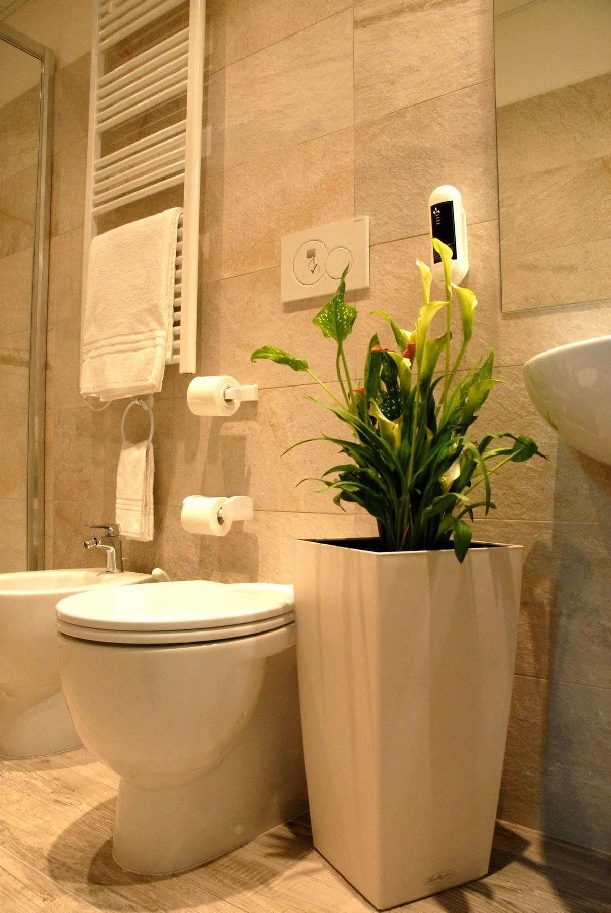 Gardenia Rome