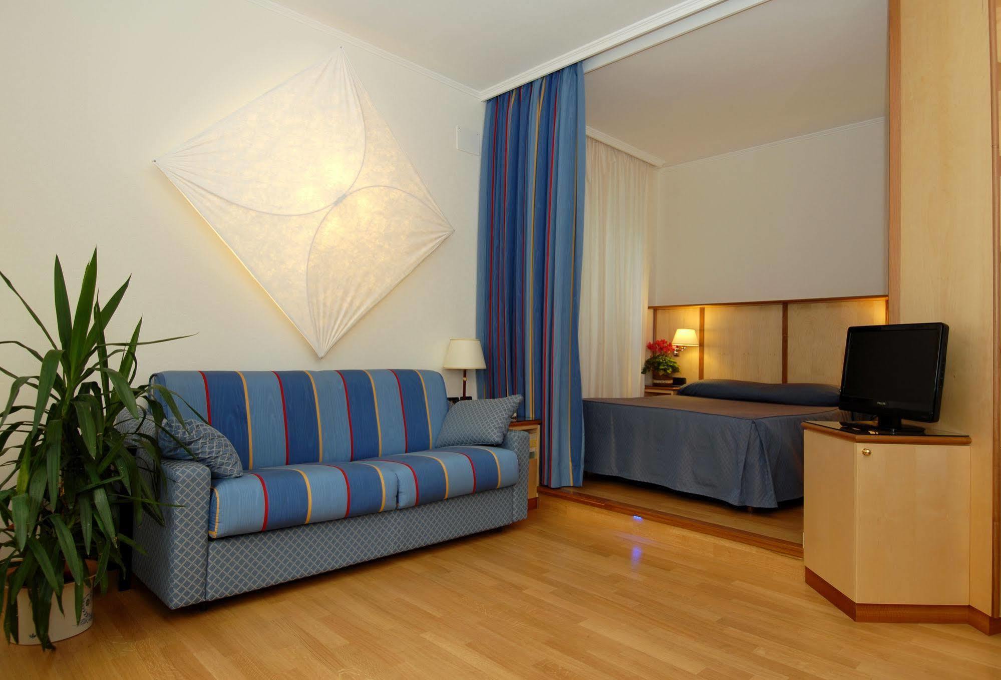 Prati 4*