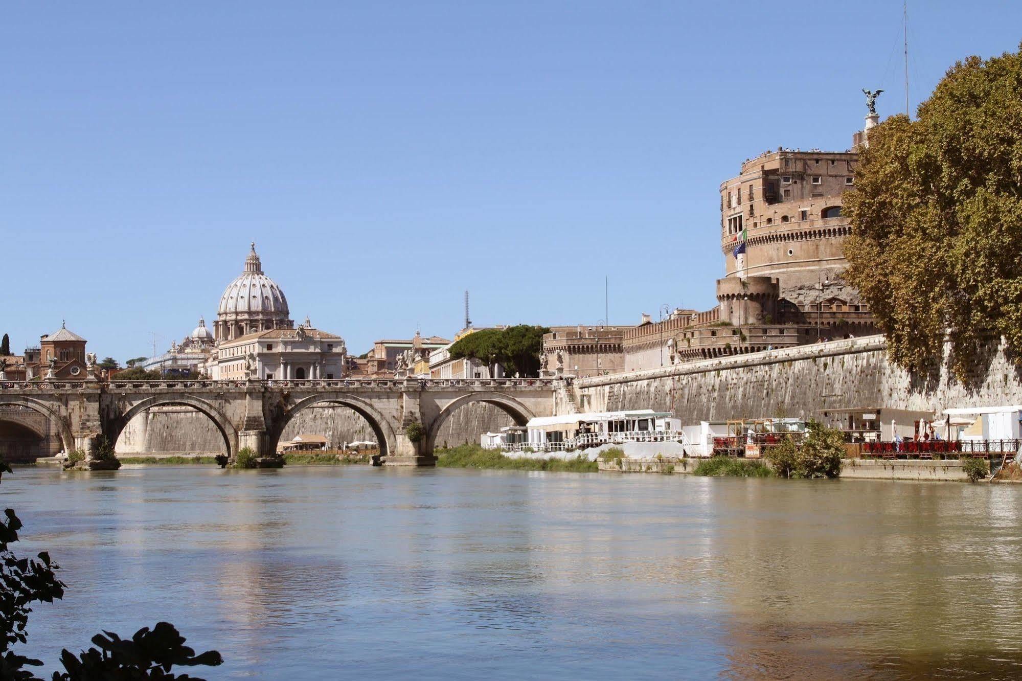 Al Passetto - St Peter's Bike Affittacamere 2*
