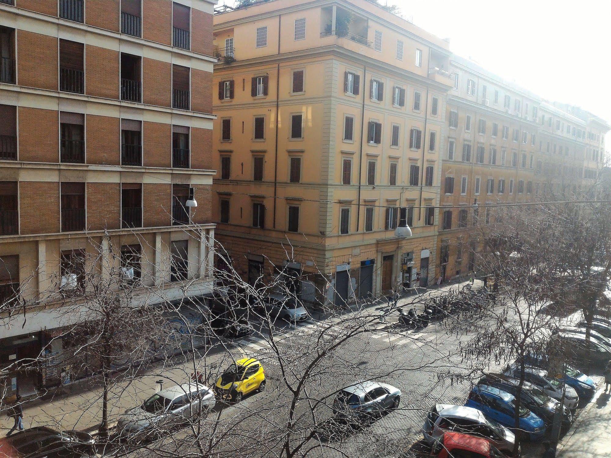 Buonarroti Bed & Breakfast Rome