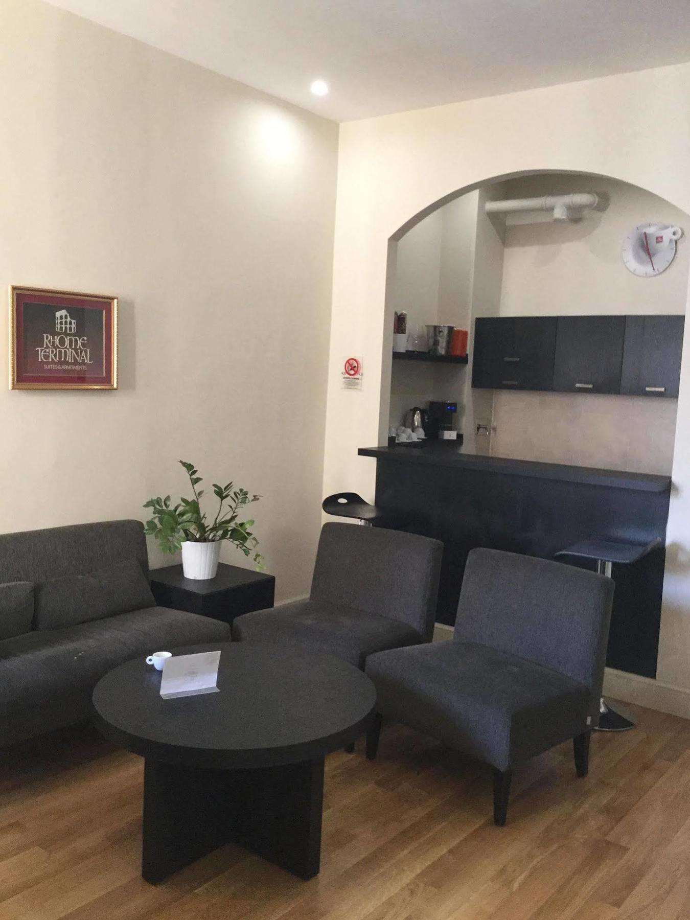 Rhome Terminal Guest house