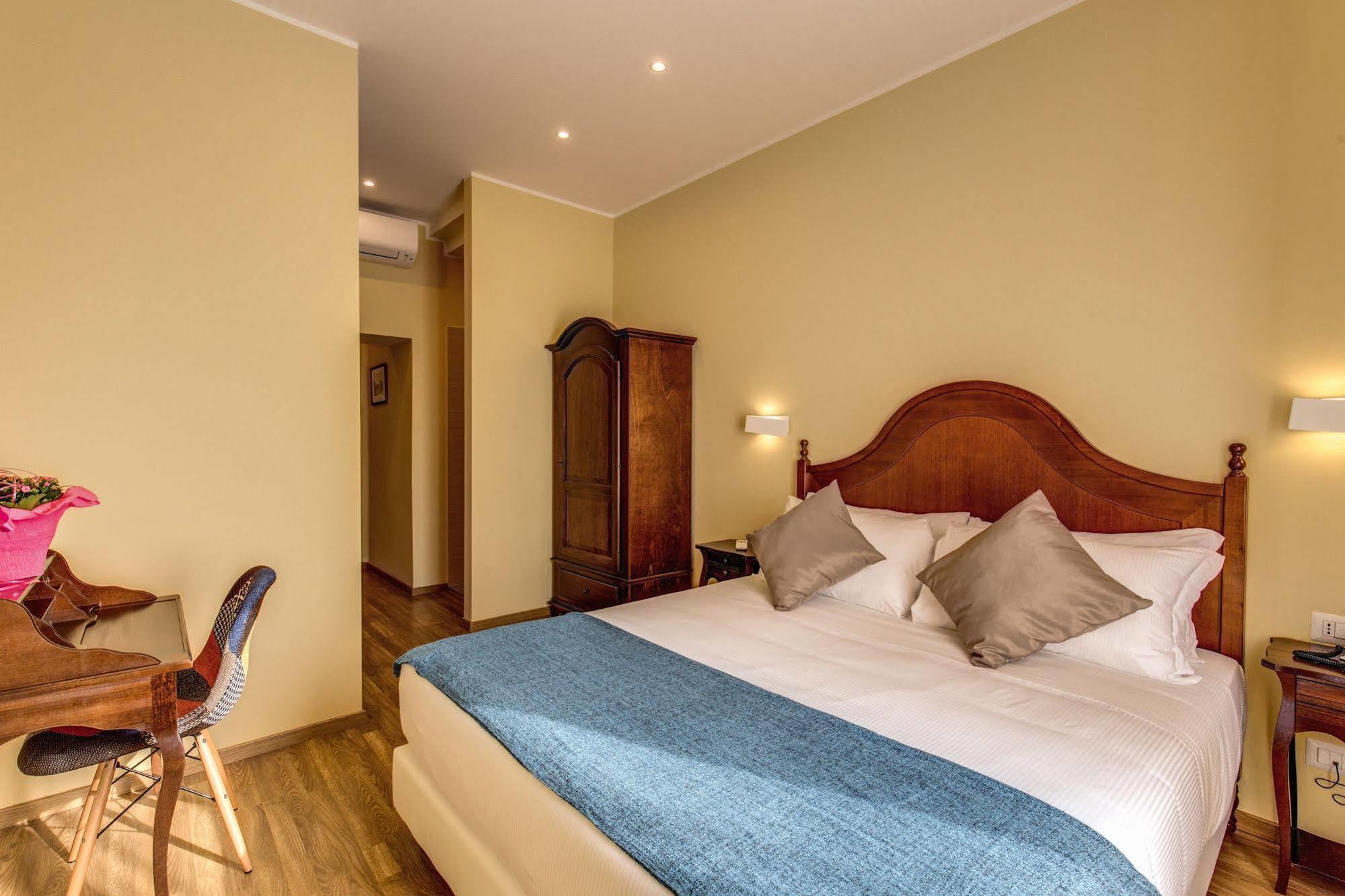 Floor Colosseo Guest house 3*