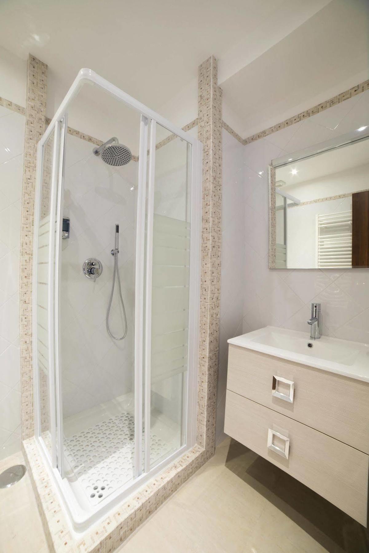 Di Fronte Alla Cupola Bed & Breakfast 4*