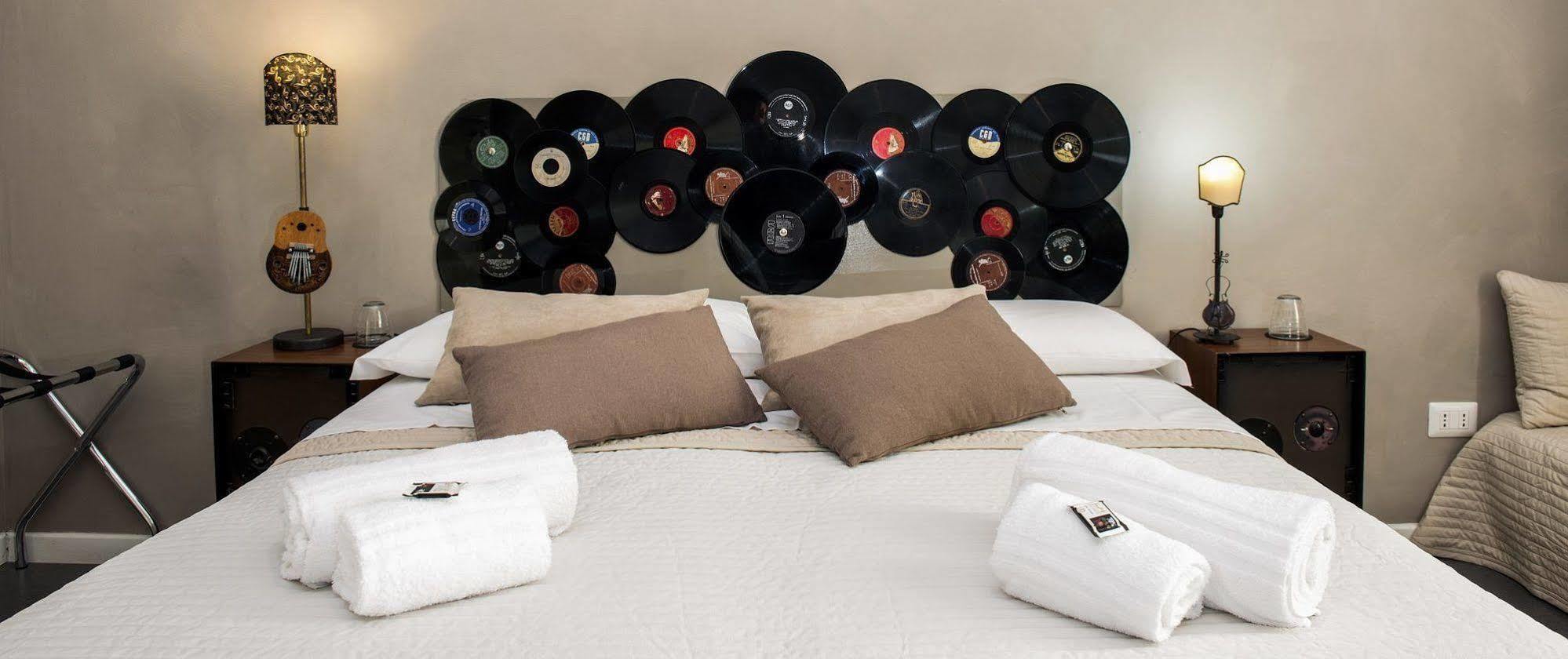 Le Due Civette Roma Bed & Breakfast