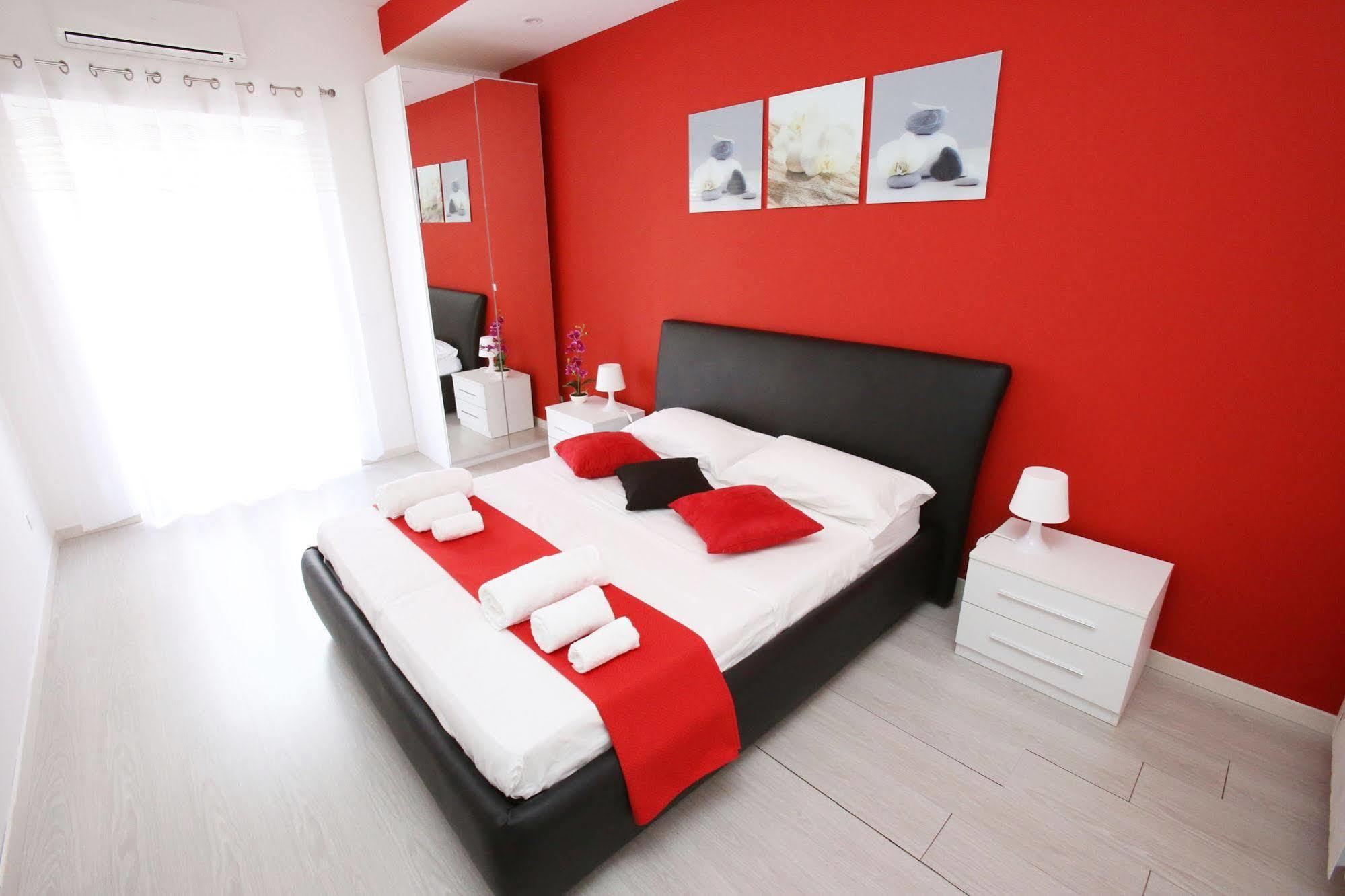 Iris Guest house 3*