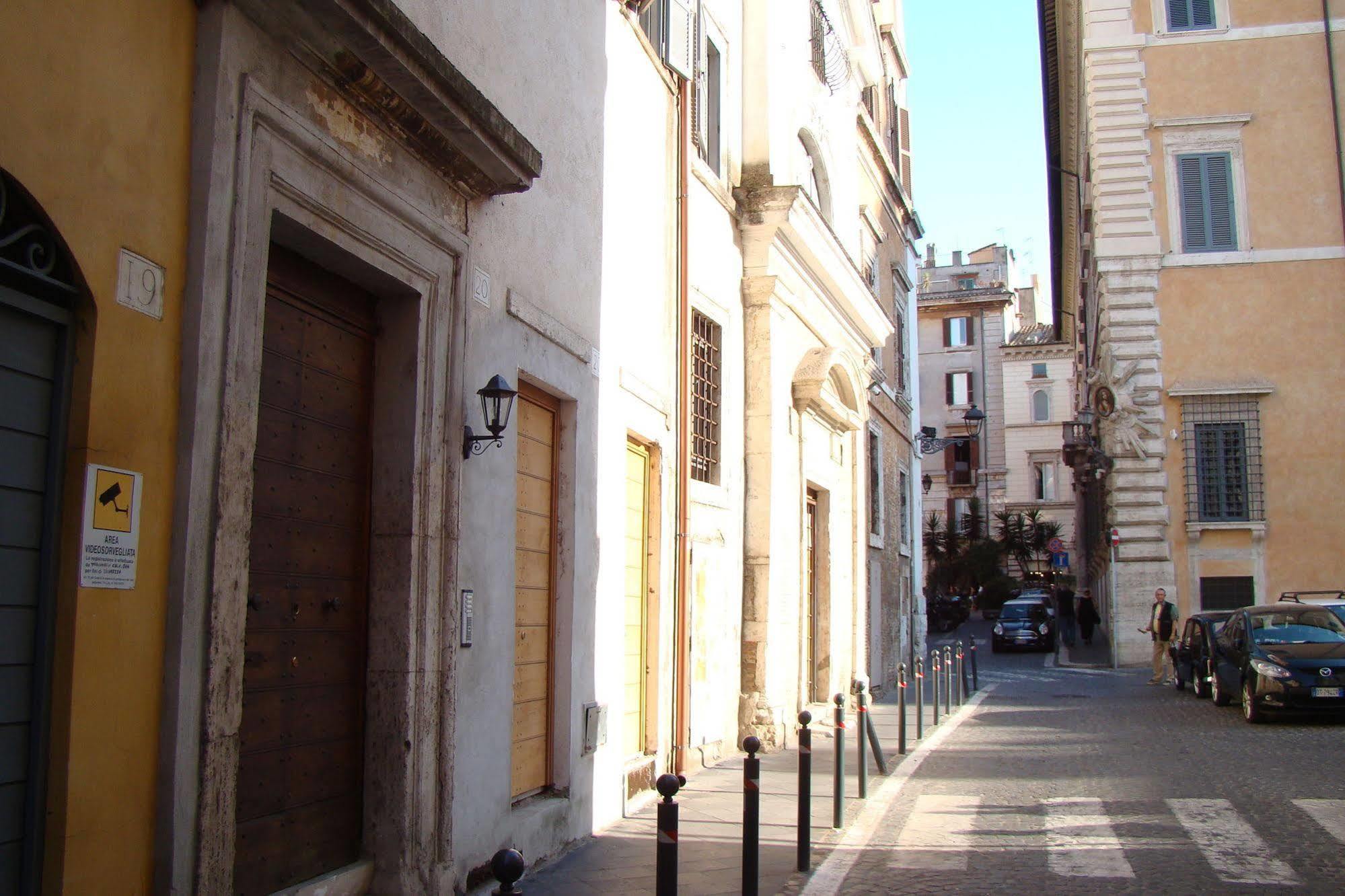 Myrome Navona