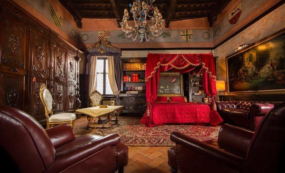 Castello Di Torcrescenza Rome