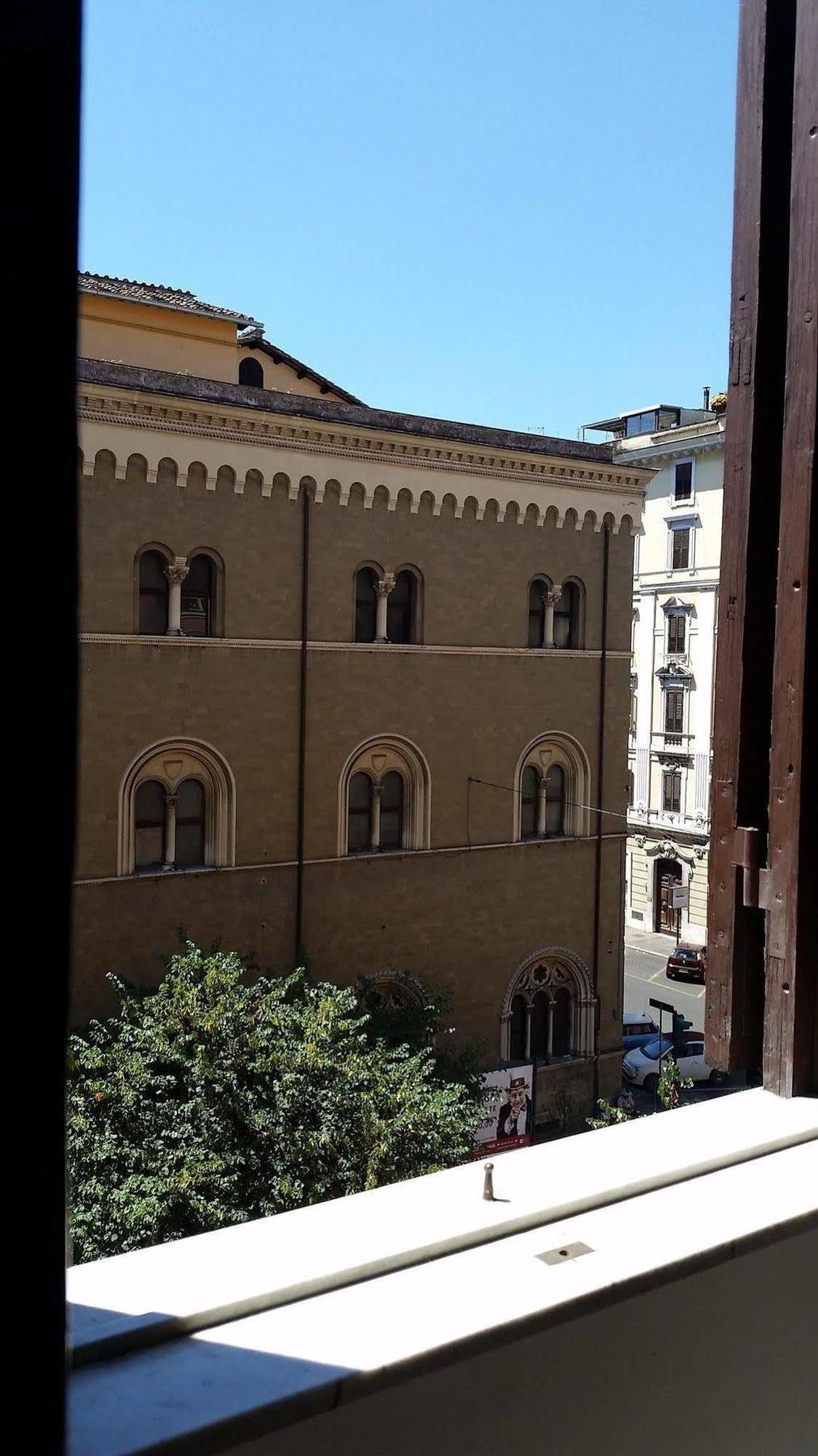Bed & Breakfast Cola Di Rienzo 2*